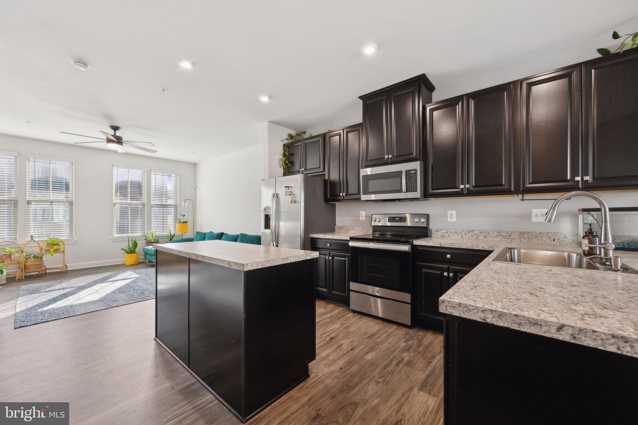 OLDHAM CROSSING - Residential