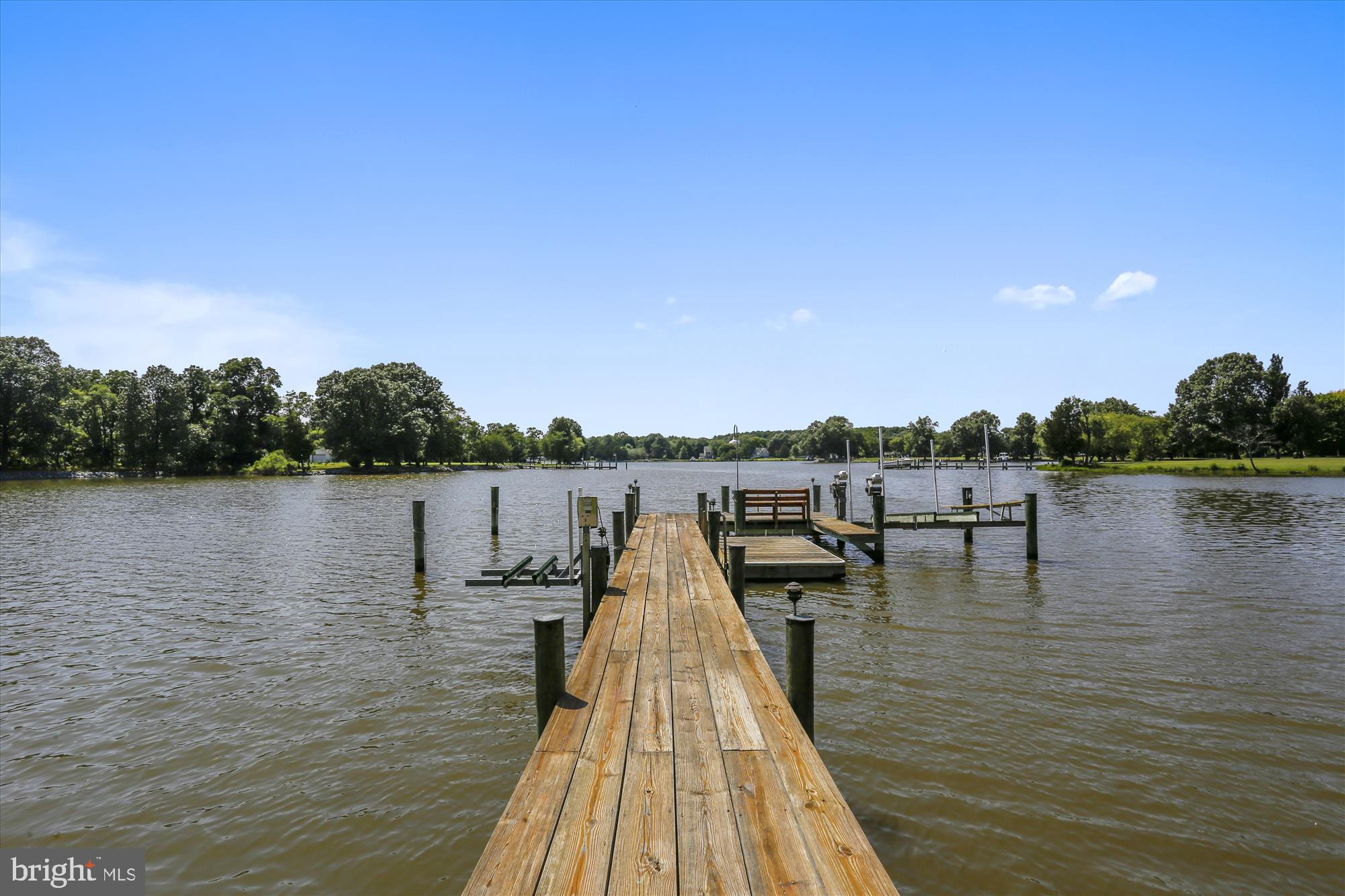 ROYAL OAK - Residential