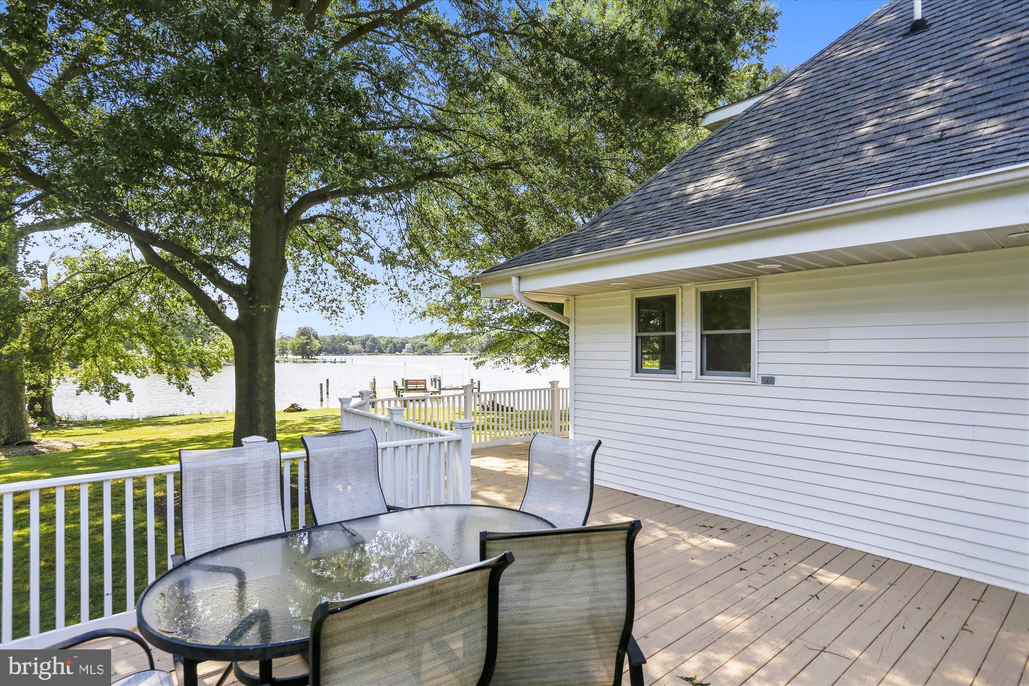 ROYAL OAK - Residential