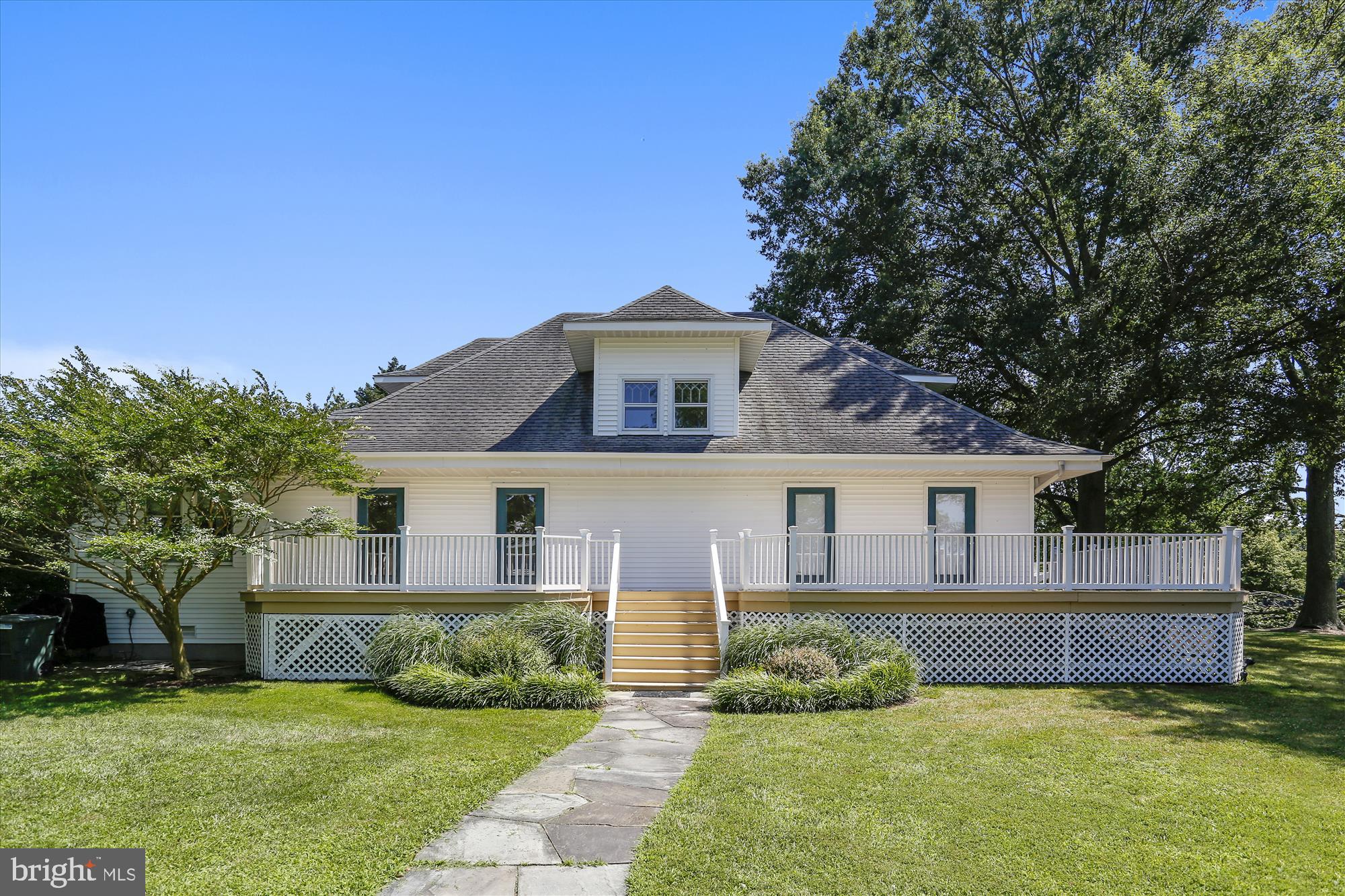 ROYAL OAK - Residential