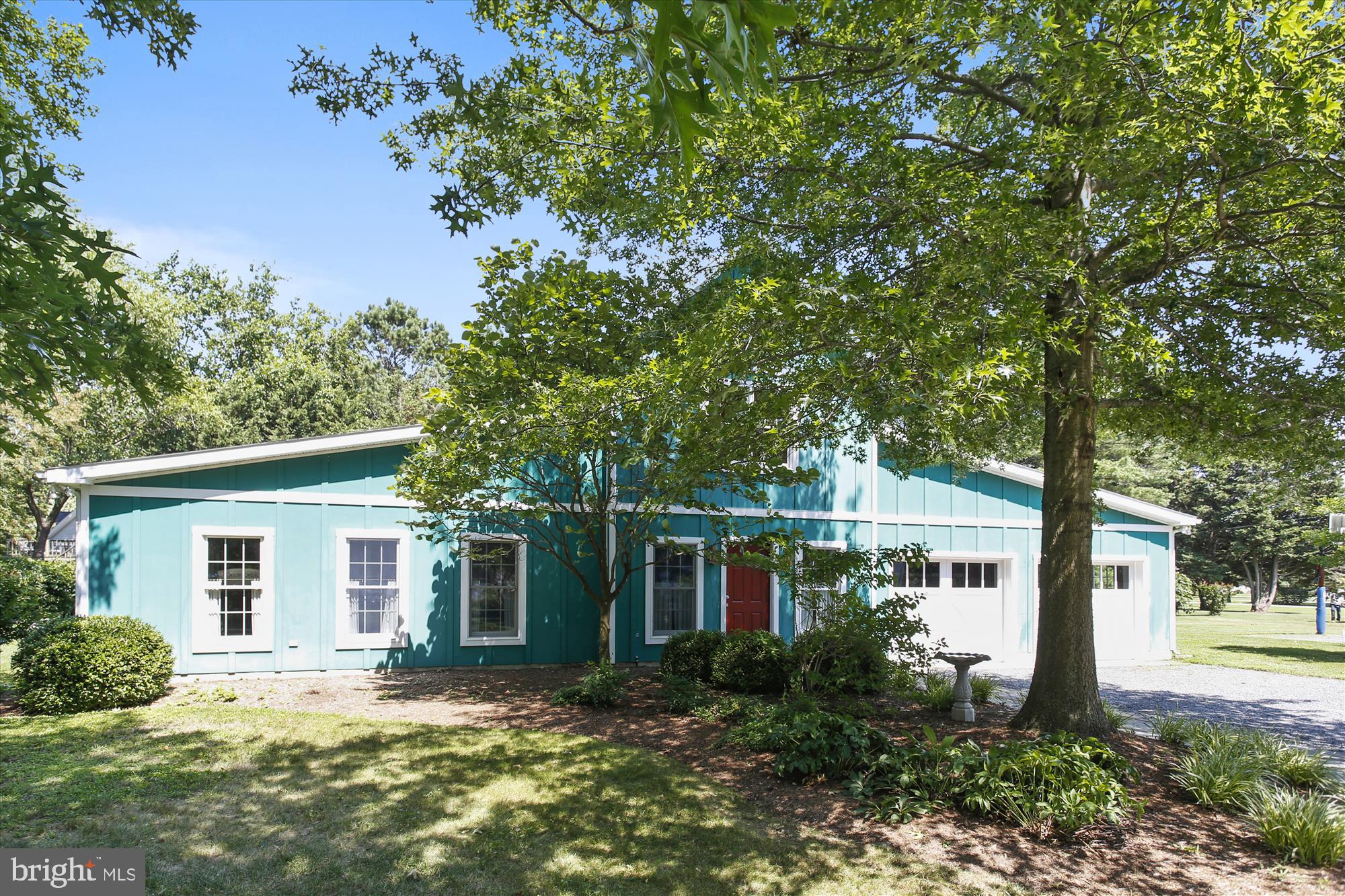 ROYAL OAK - Residential