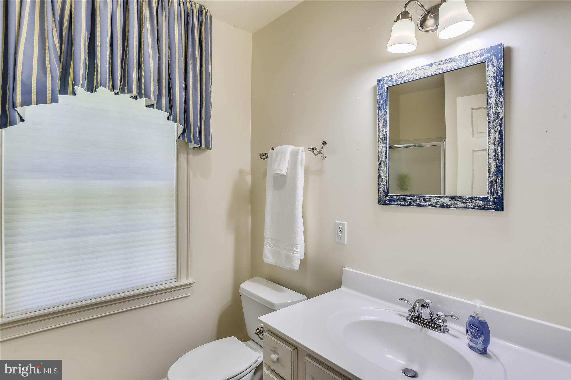 ROYAL OAK - Residential