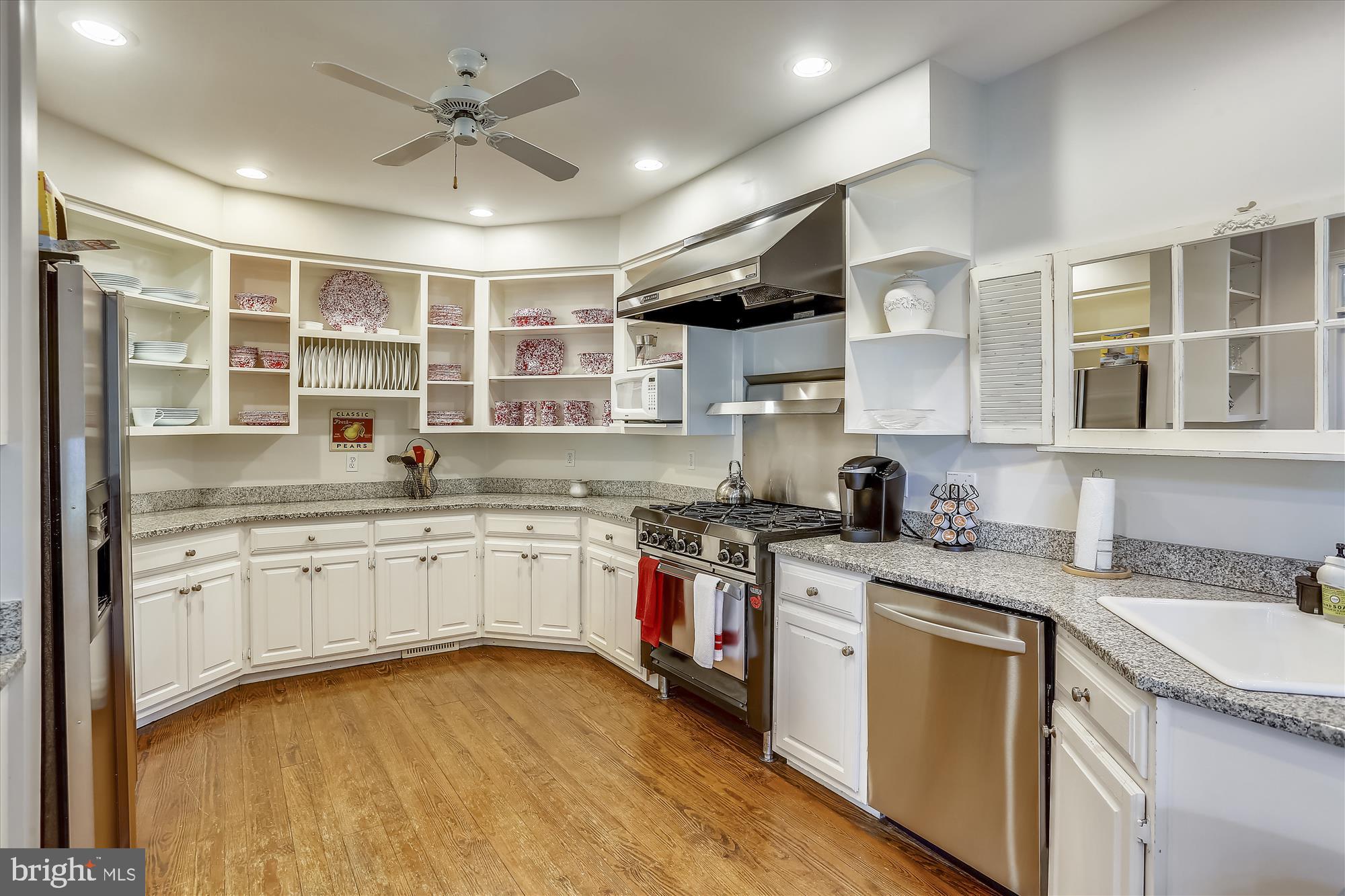 ROYAL OAK - Residential