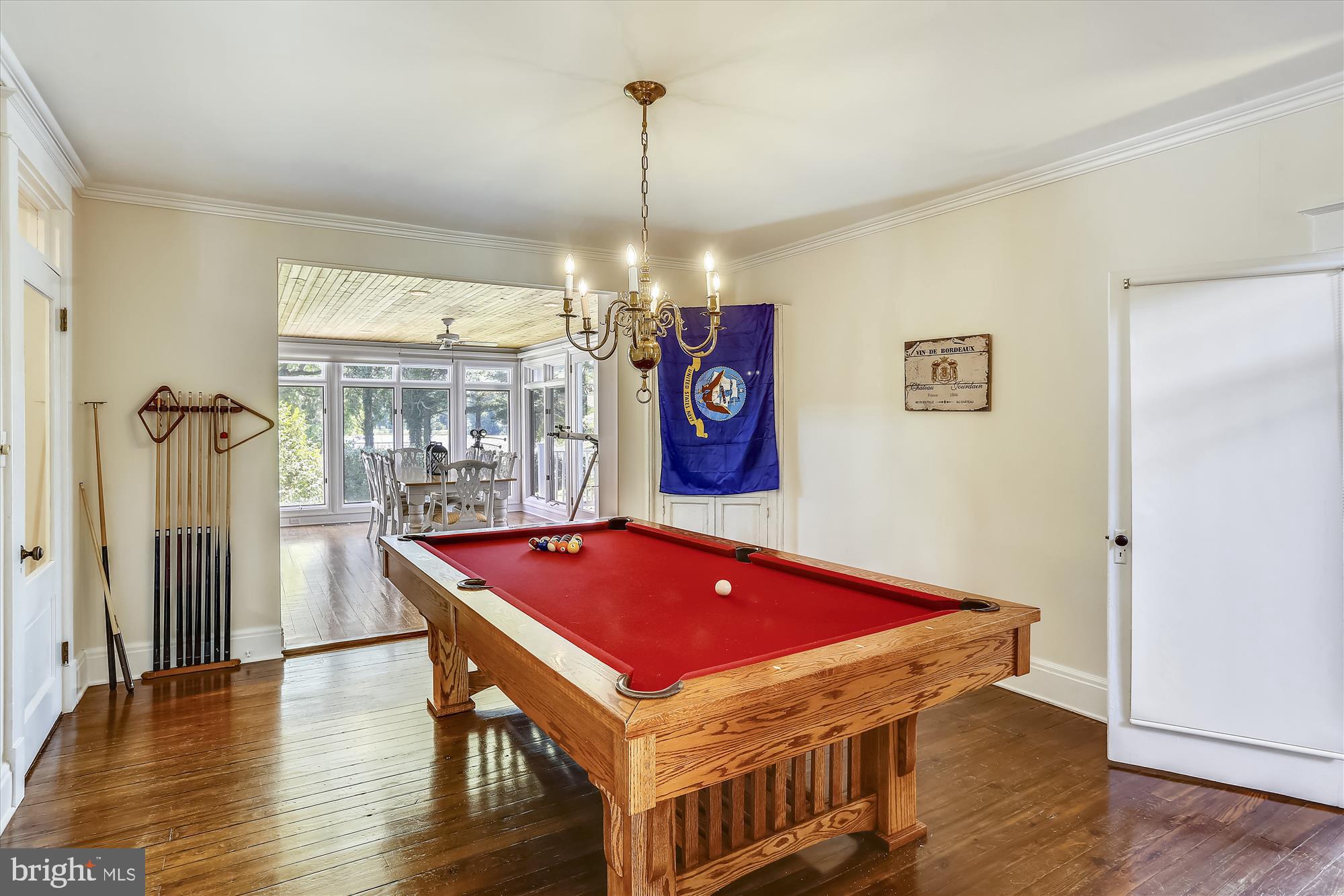 ROYAL OAK - Residential