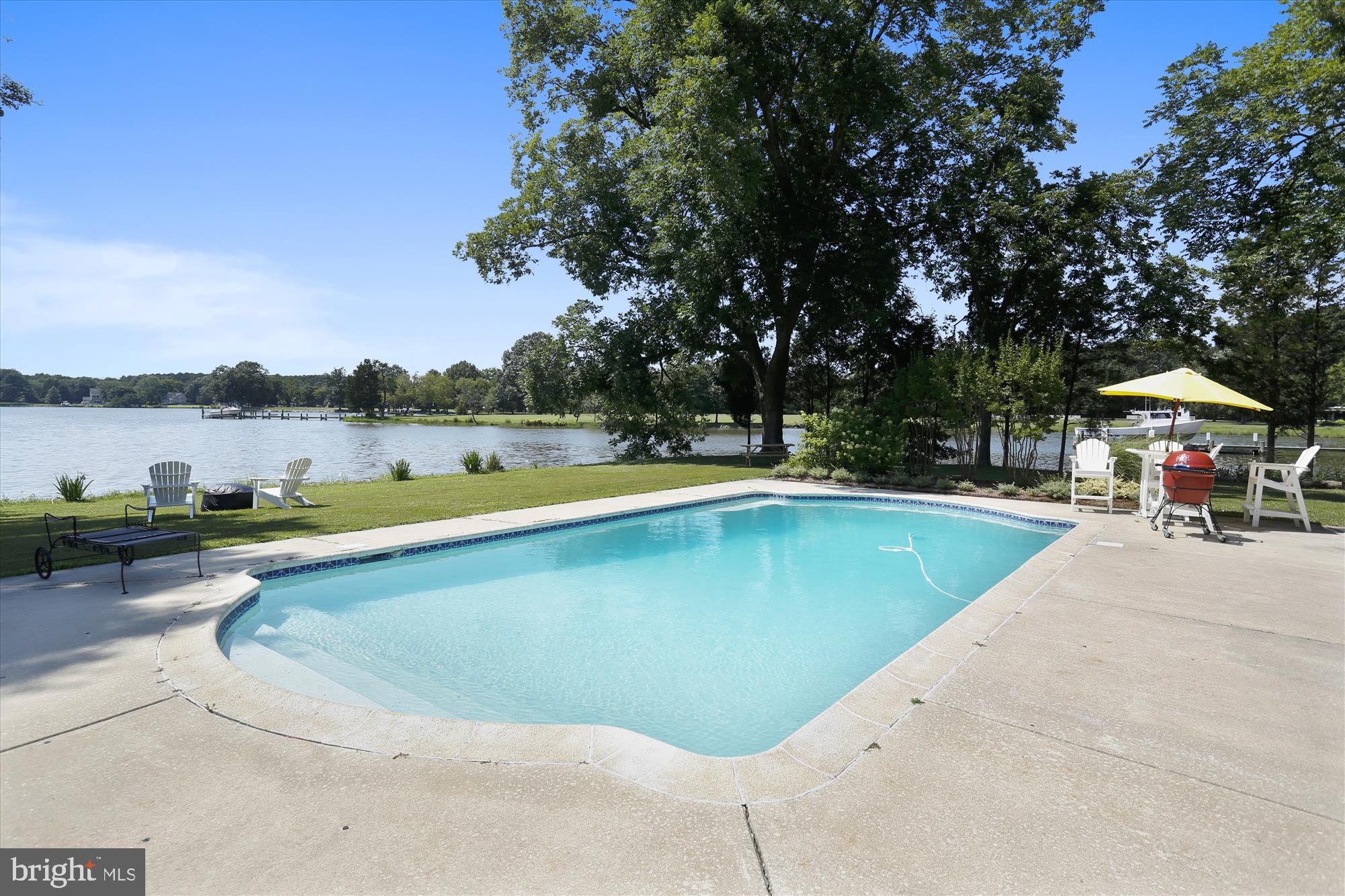 ROYAL OAK - Residential