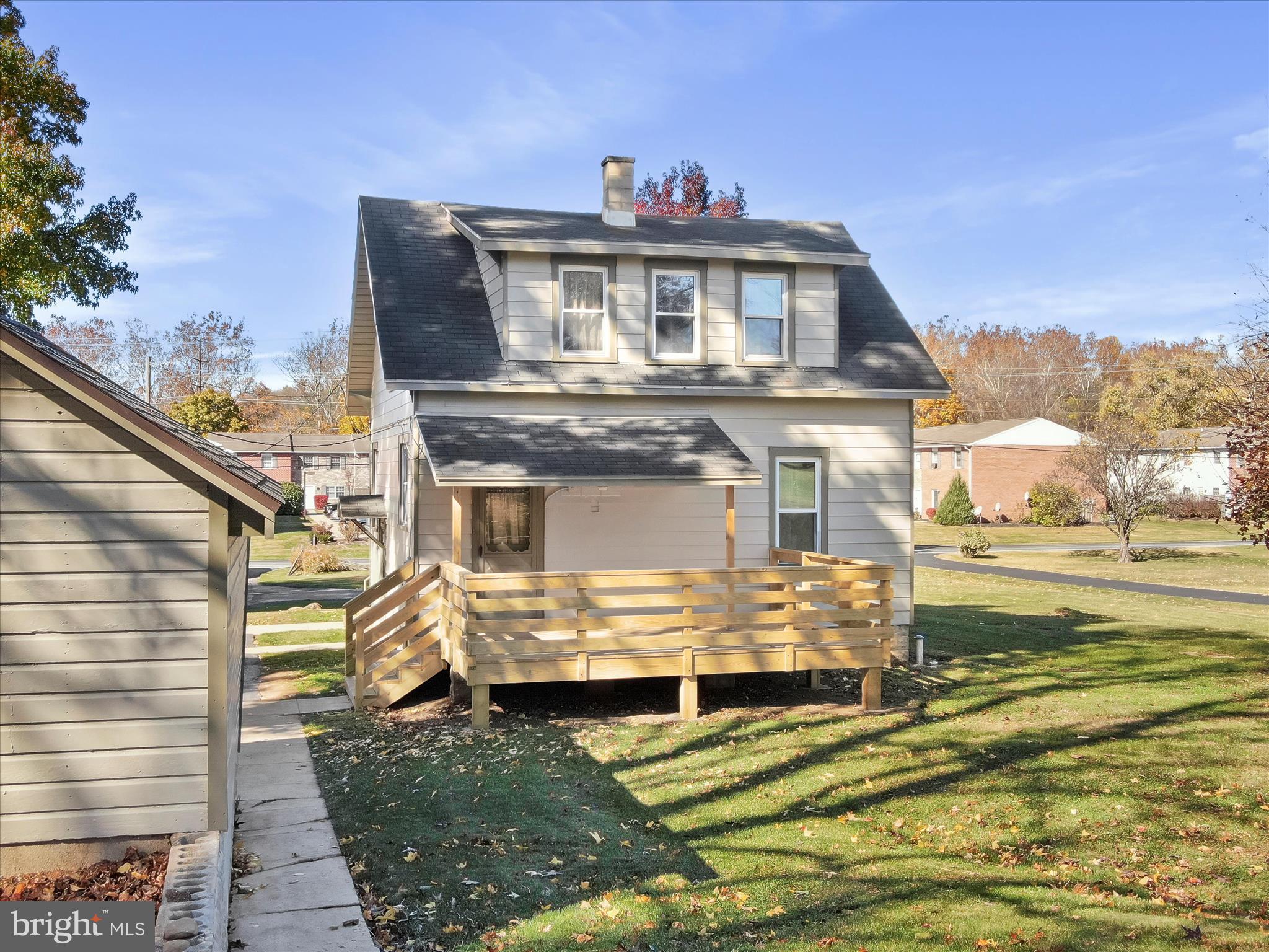 WAYNESBORO TWP - Residential