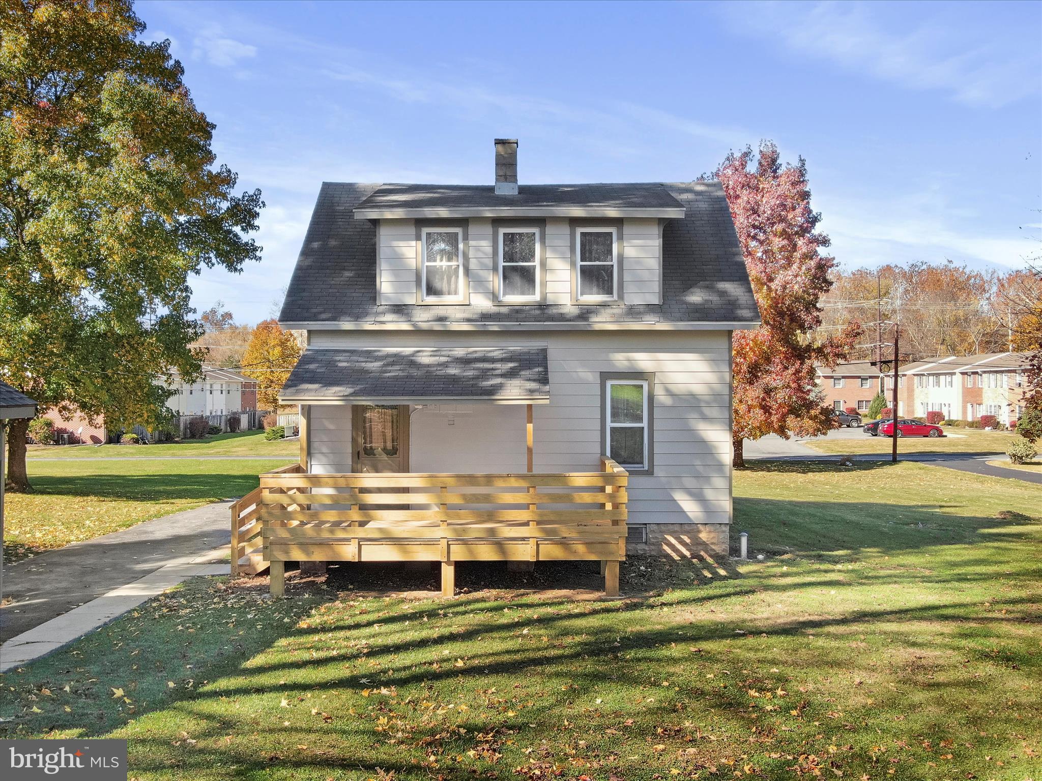 WAYNESBORO TWP - Residential