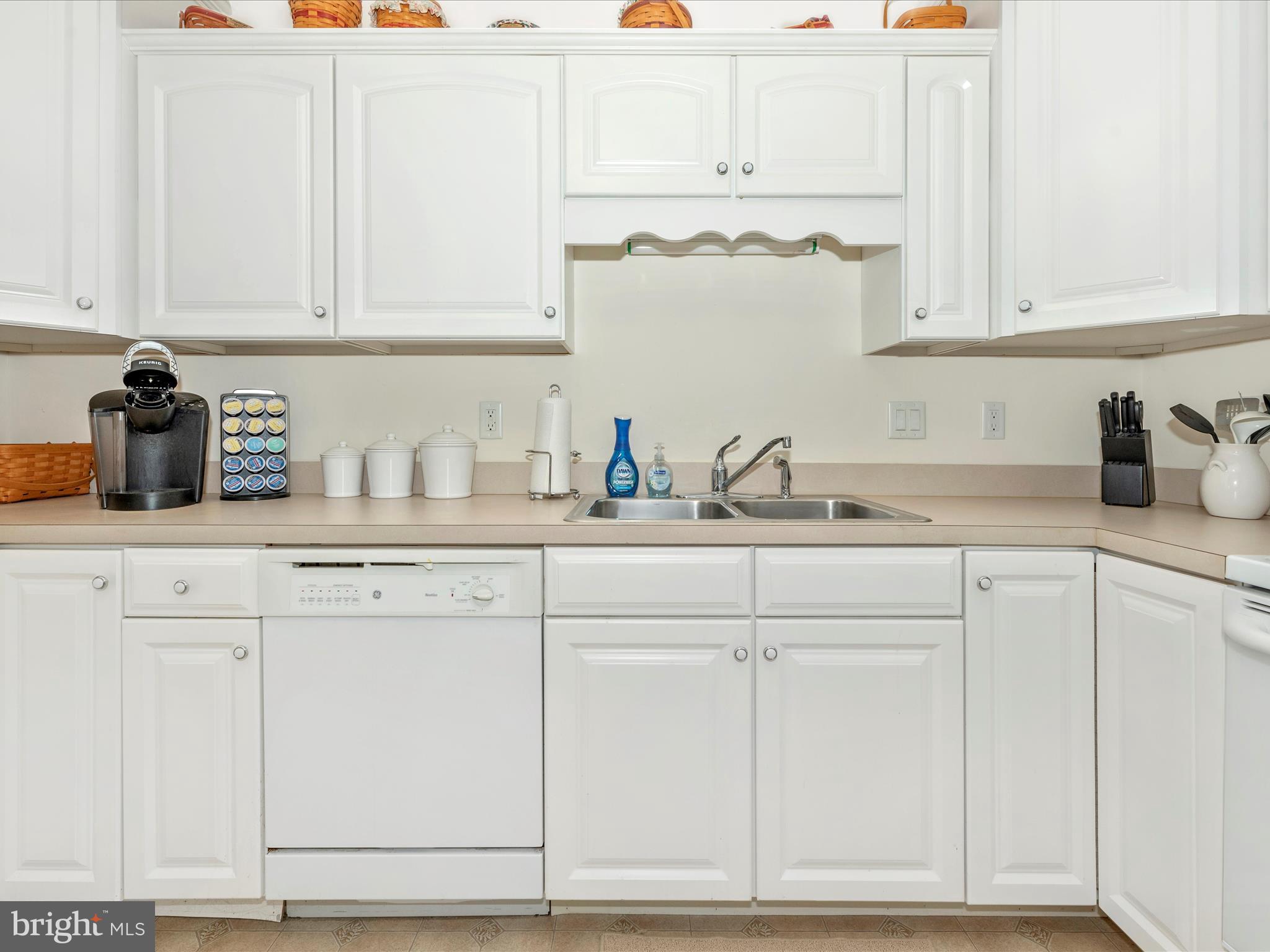 CORTLAND MANOR - Residential