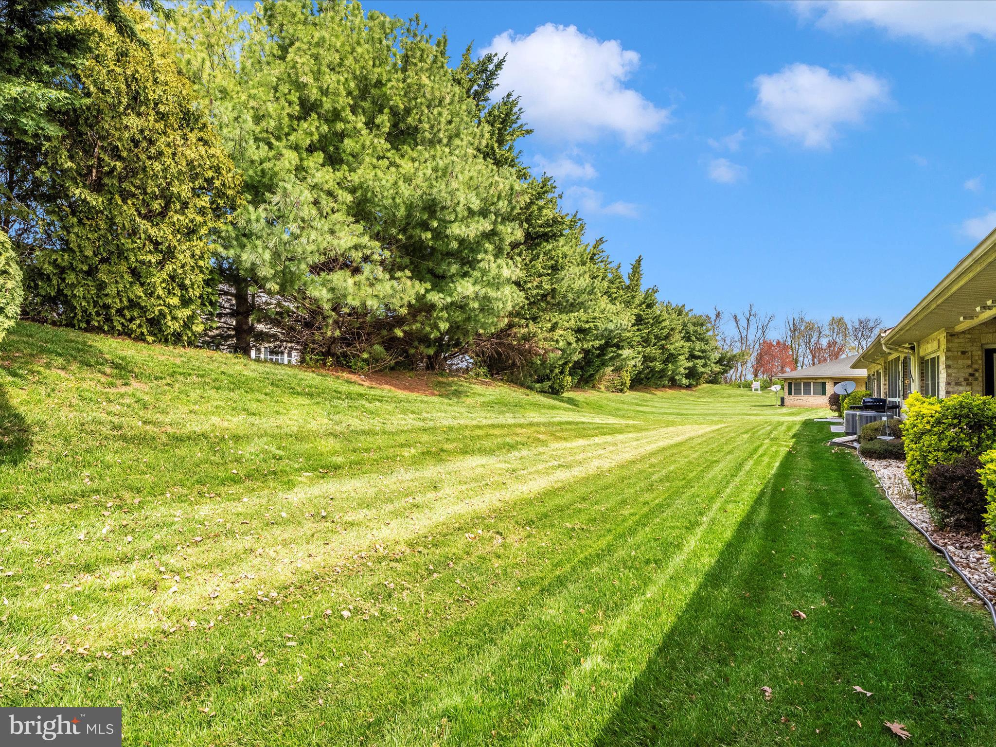 CORTLAND MANOR - Residential