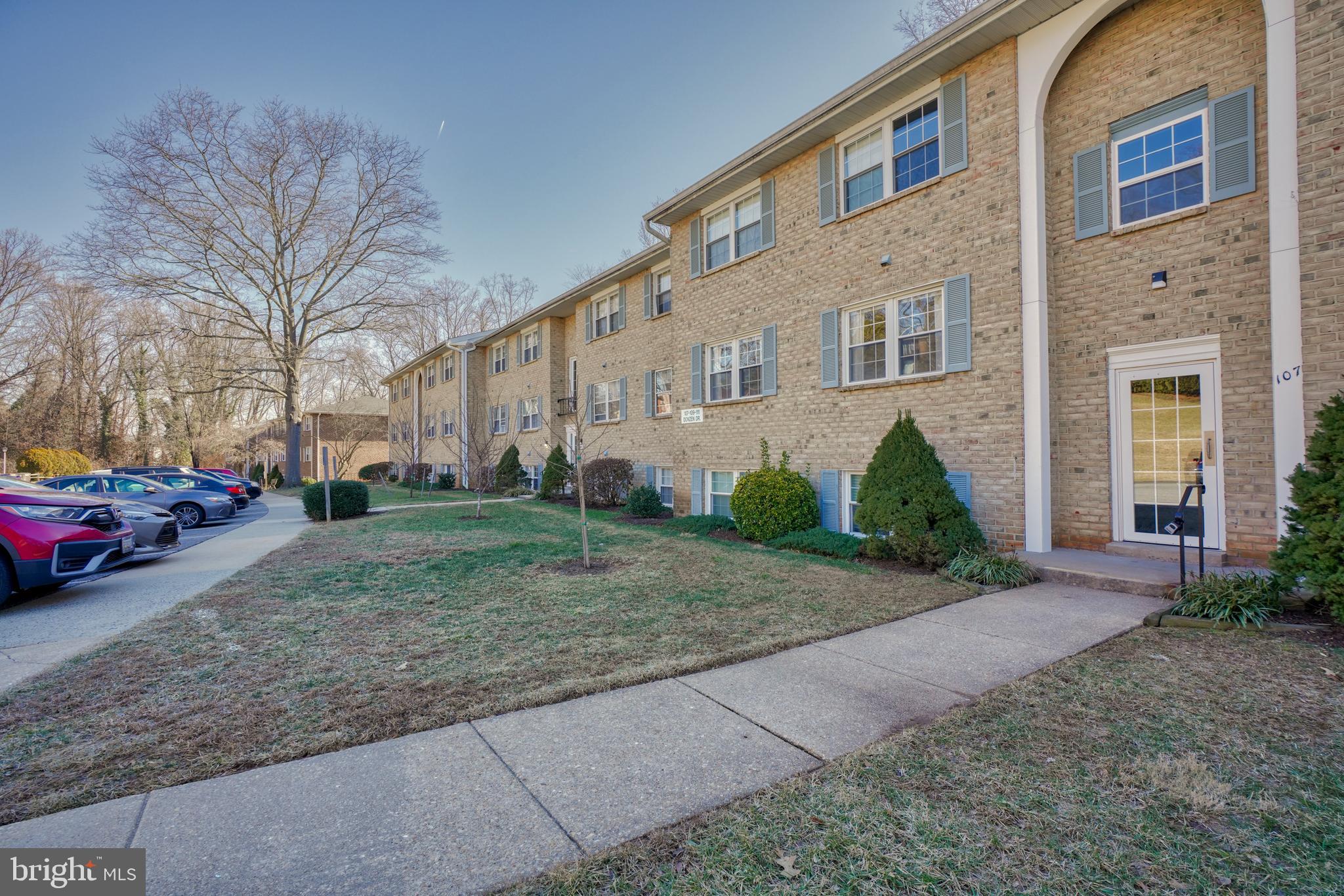HICKORY HILLS CONDOMINIUMS - Residential