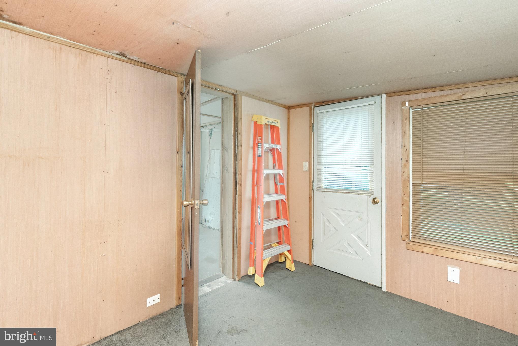 RISING SUN - Residential