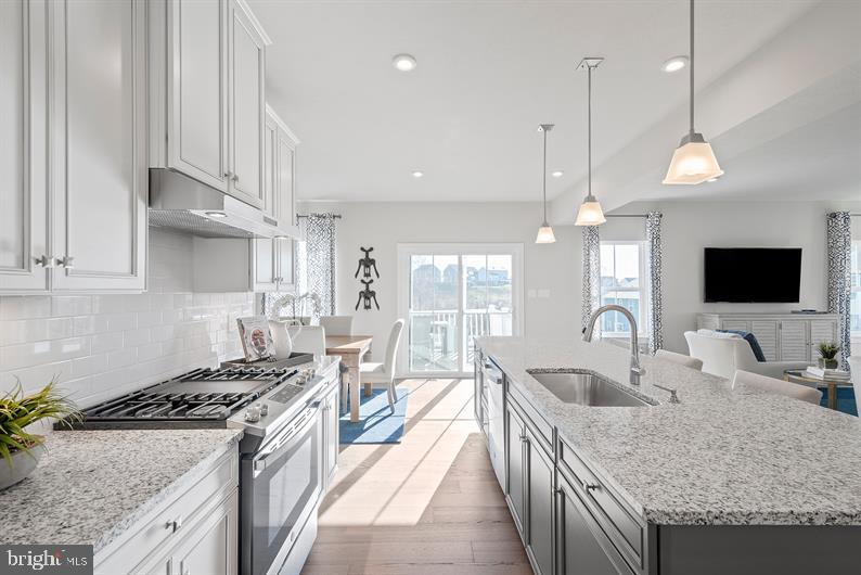 152 WALTERS WAY COLUMBIA