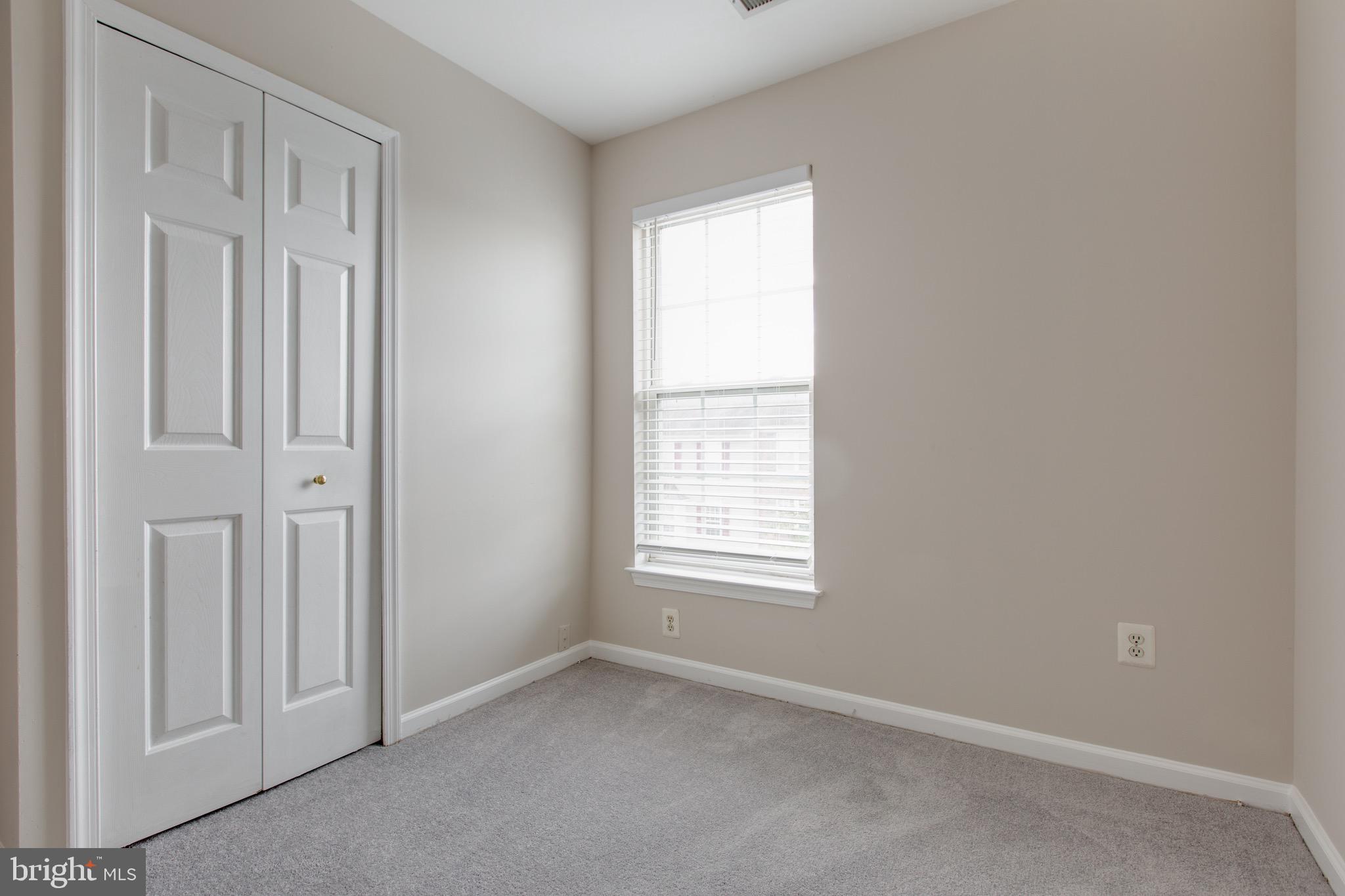 VILLAGE TOWNS - Residential