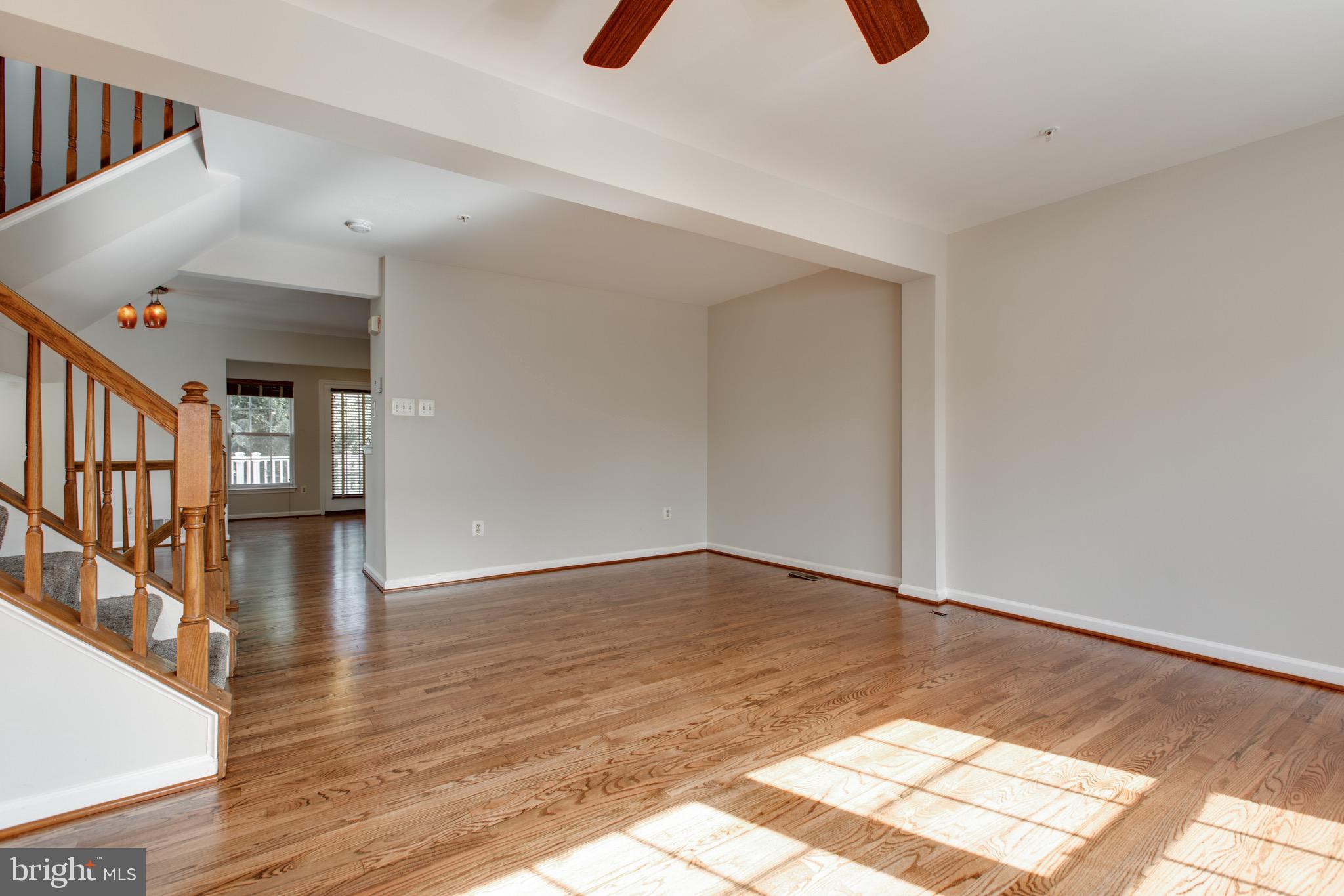 VILLAGE TOWNS - Residential