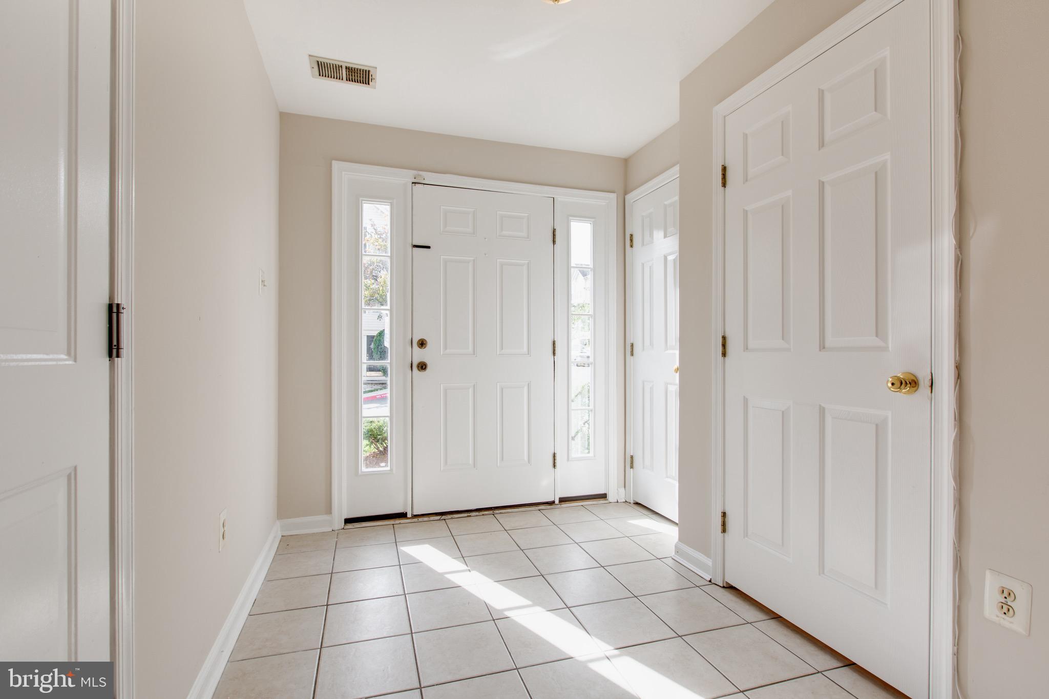 VILLAGE TOWNS - Residential