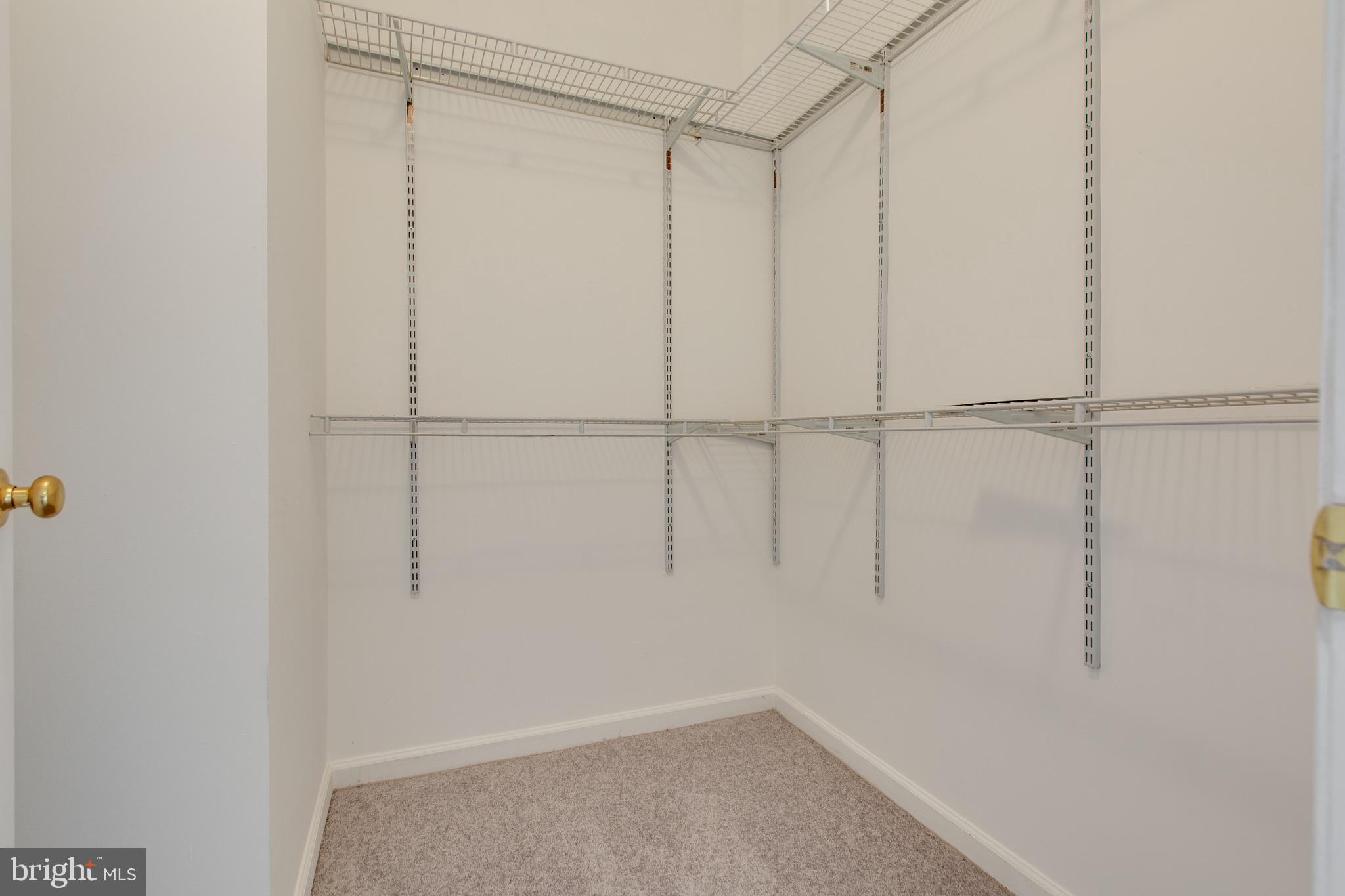 VILLAGE TOWNS - Residential