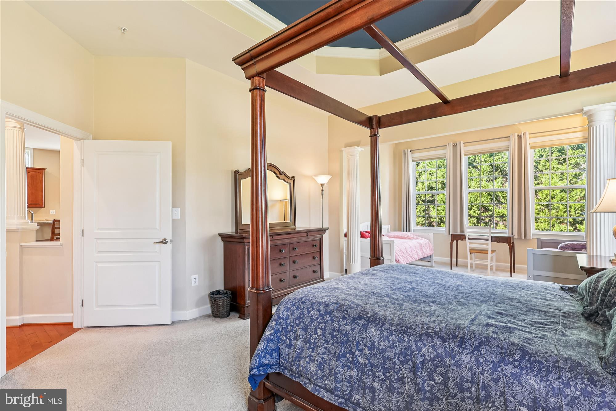 SULLIVANS RETREAT - Residential