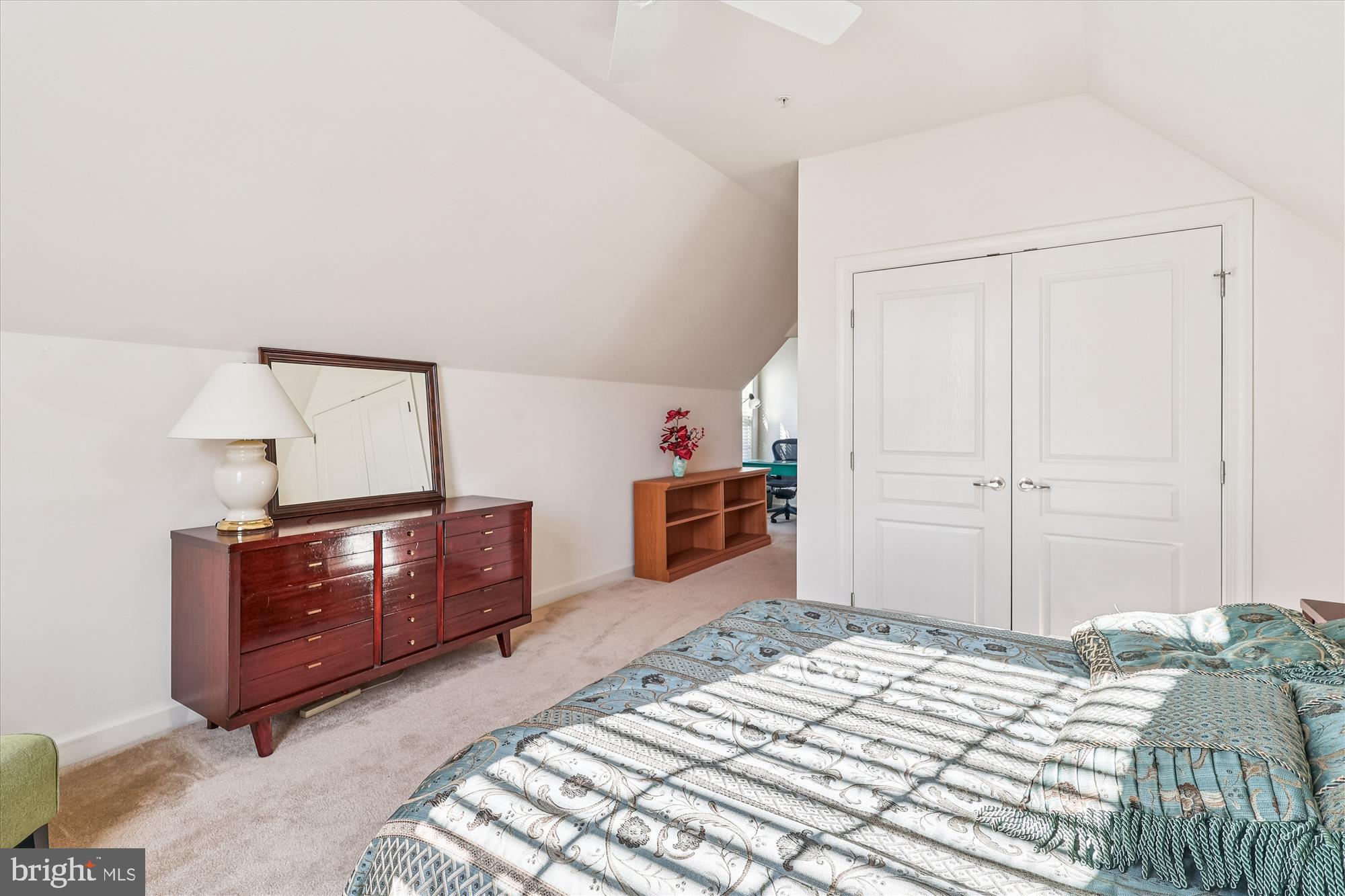 SULLIVANS RETREAT - Residential