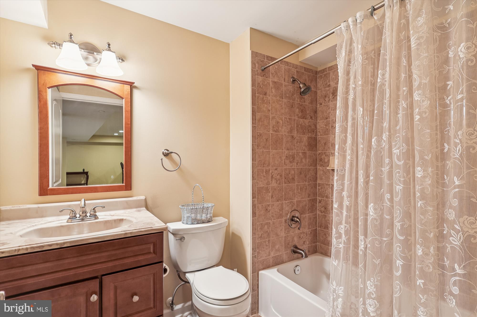 SULLIVANS RETREAT - Residential