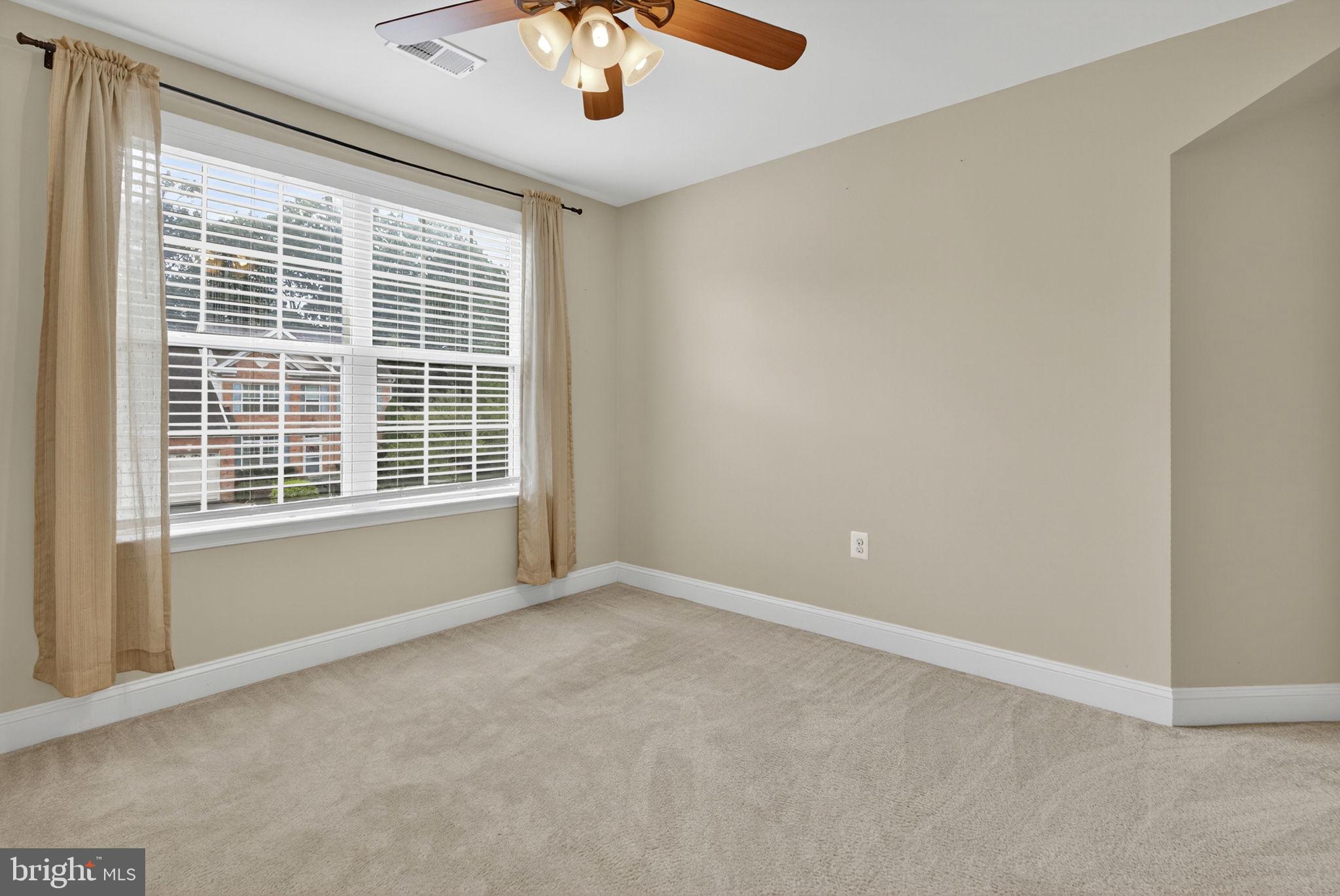 BROOKFIELD - Residential