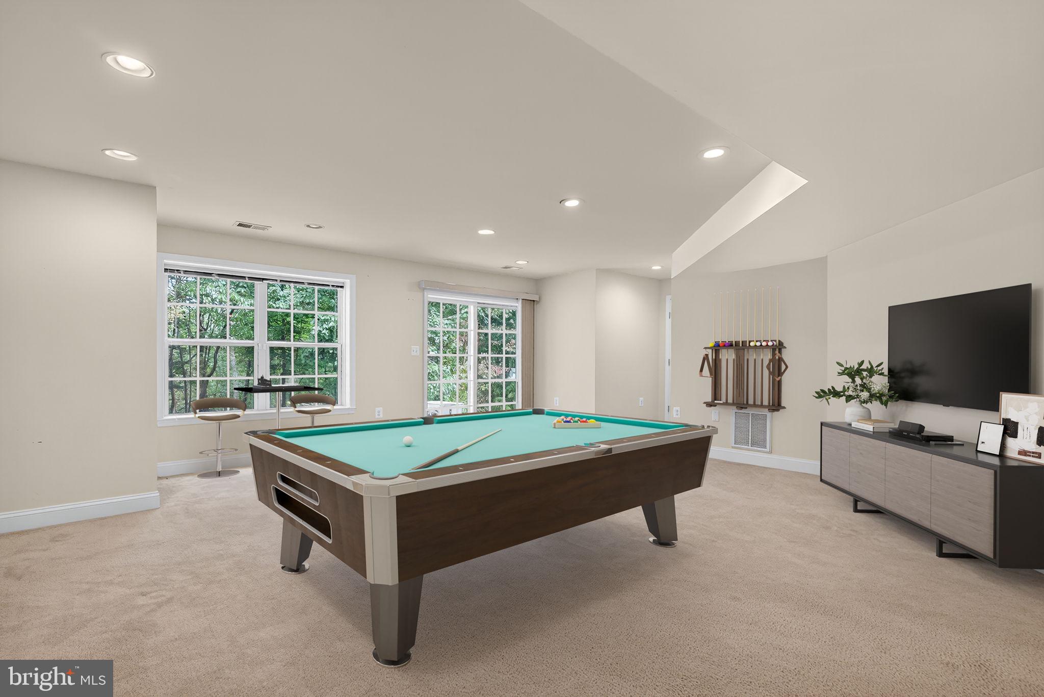 BROOKFIELD - Residential