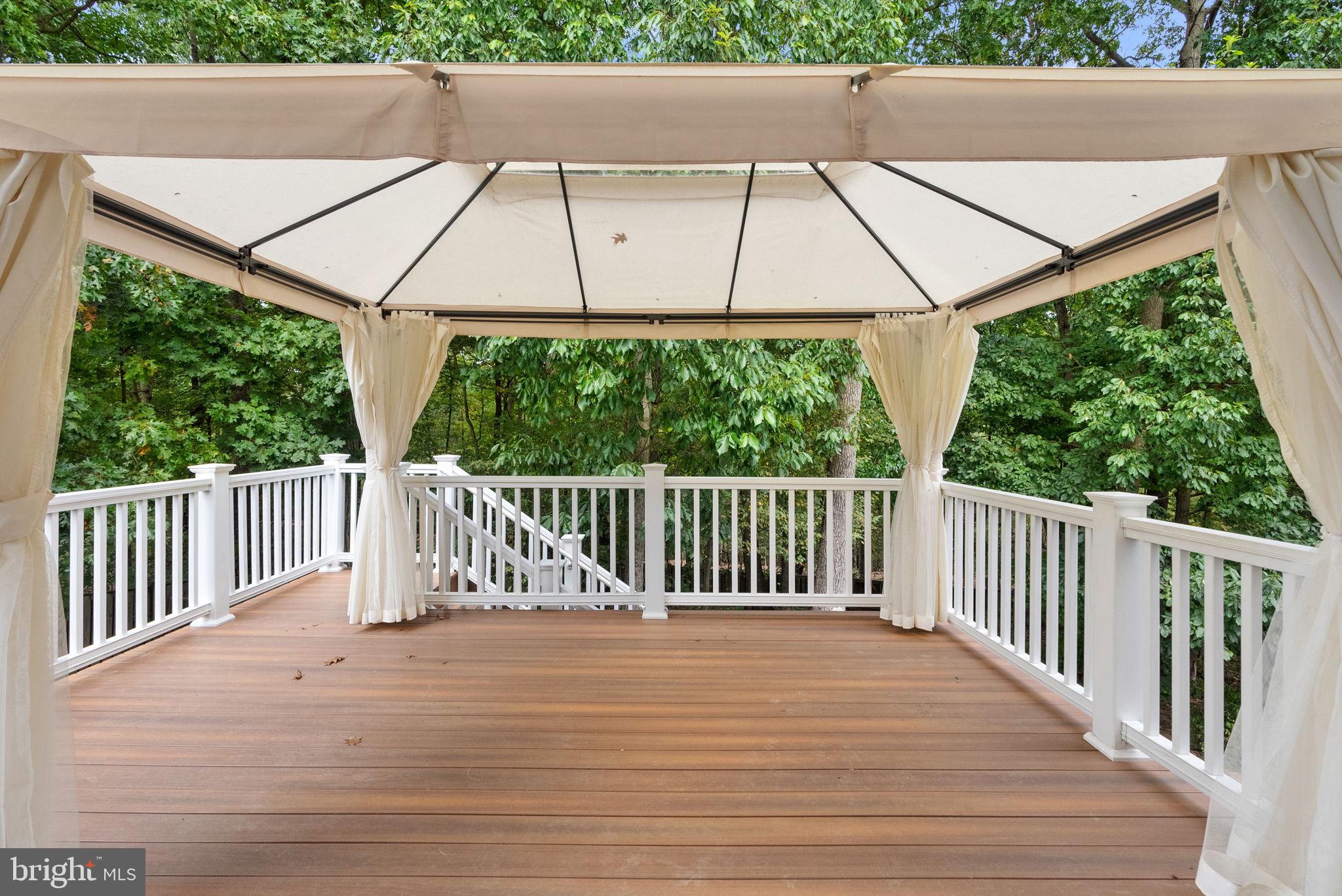 BROOKFIELD - Residential