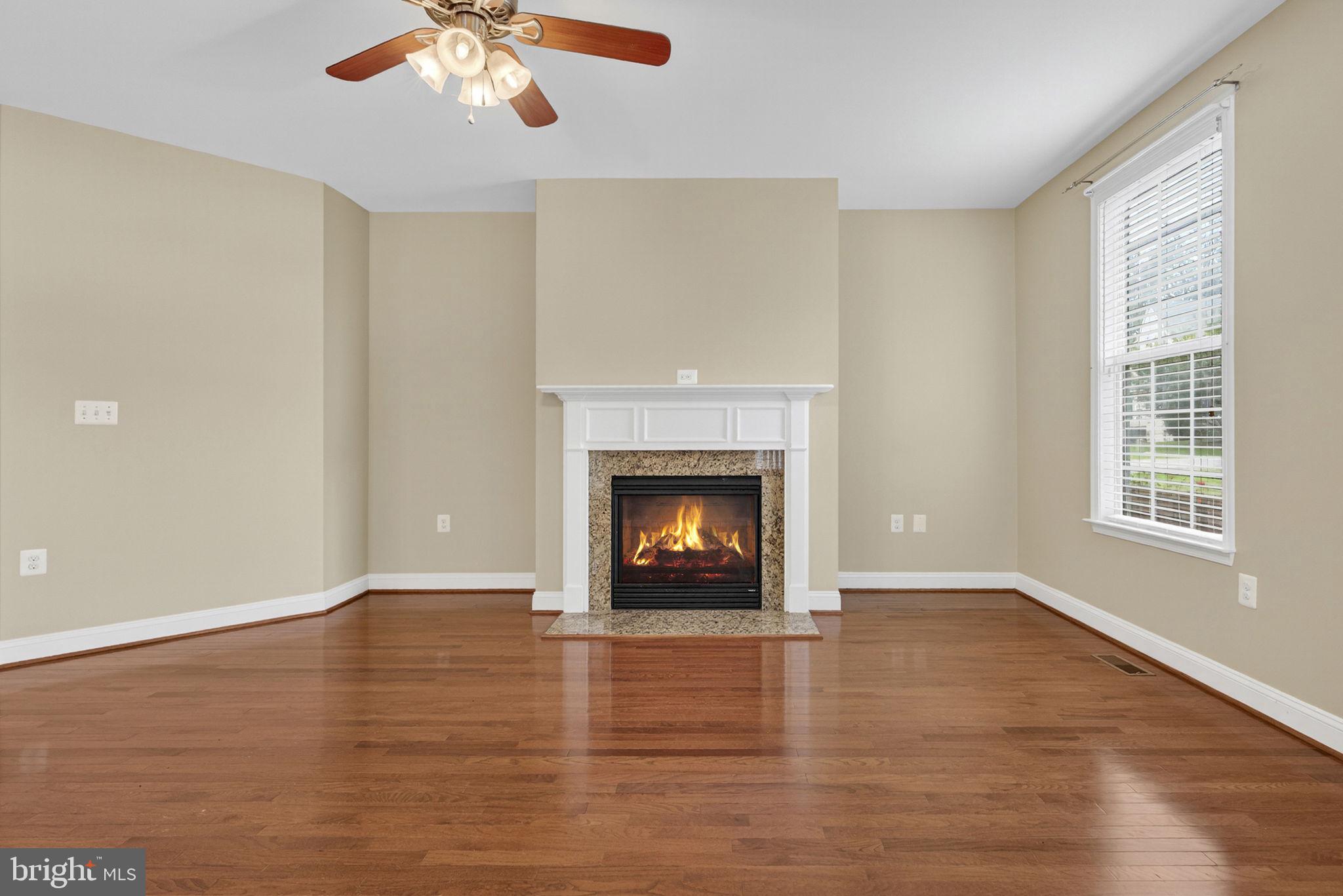 BROOKFIELD - Residential