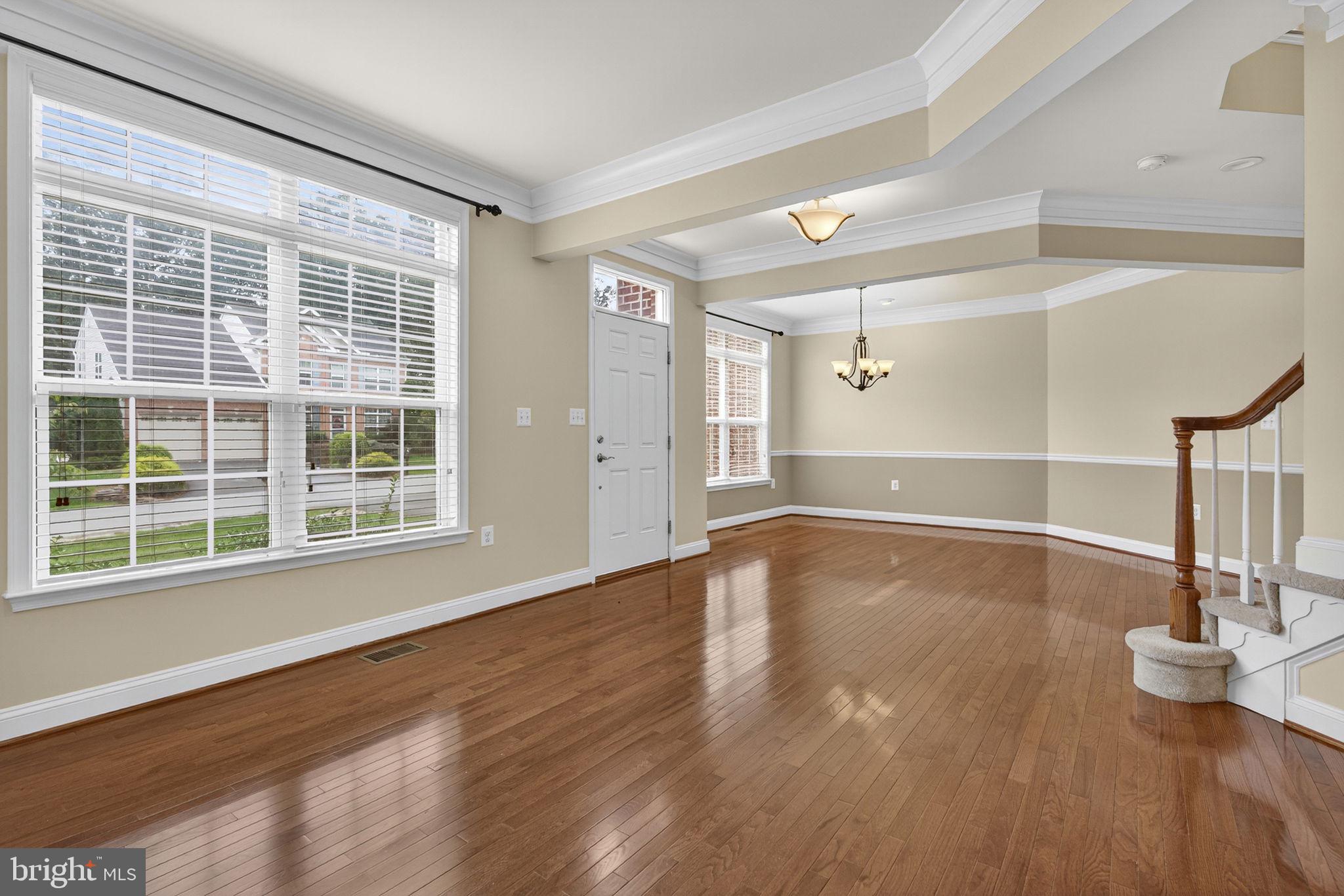 BROOKFIELD - Residential