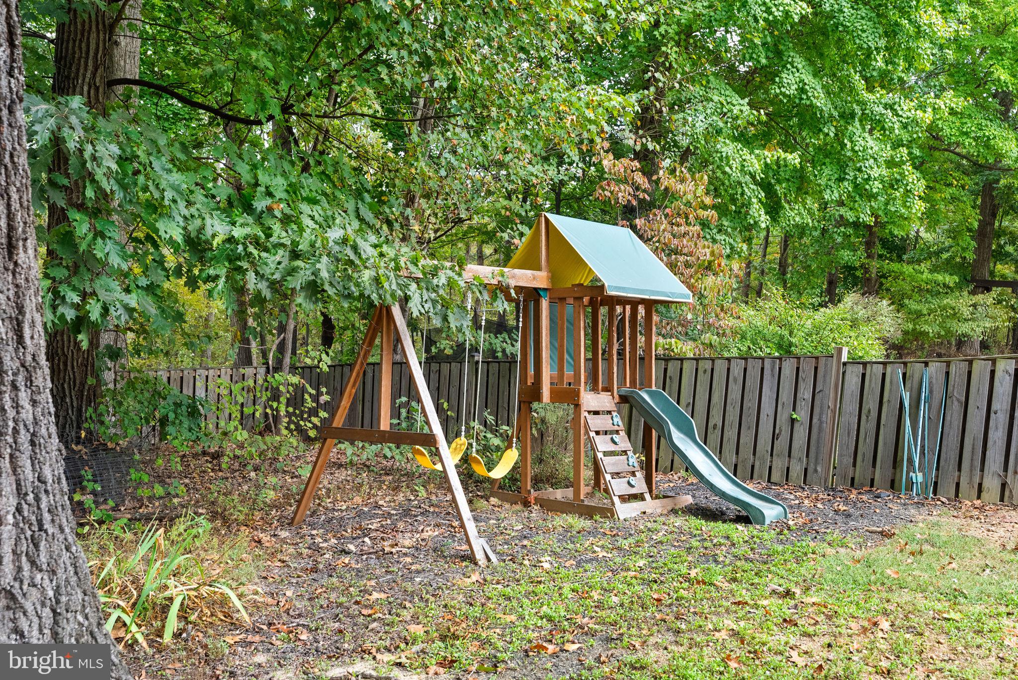 BROOKFIELD - Residential