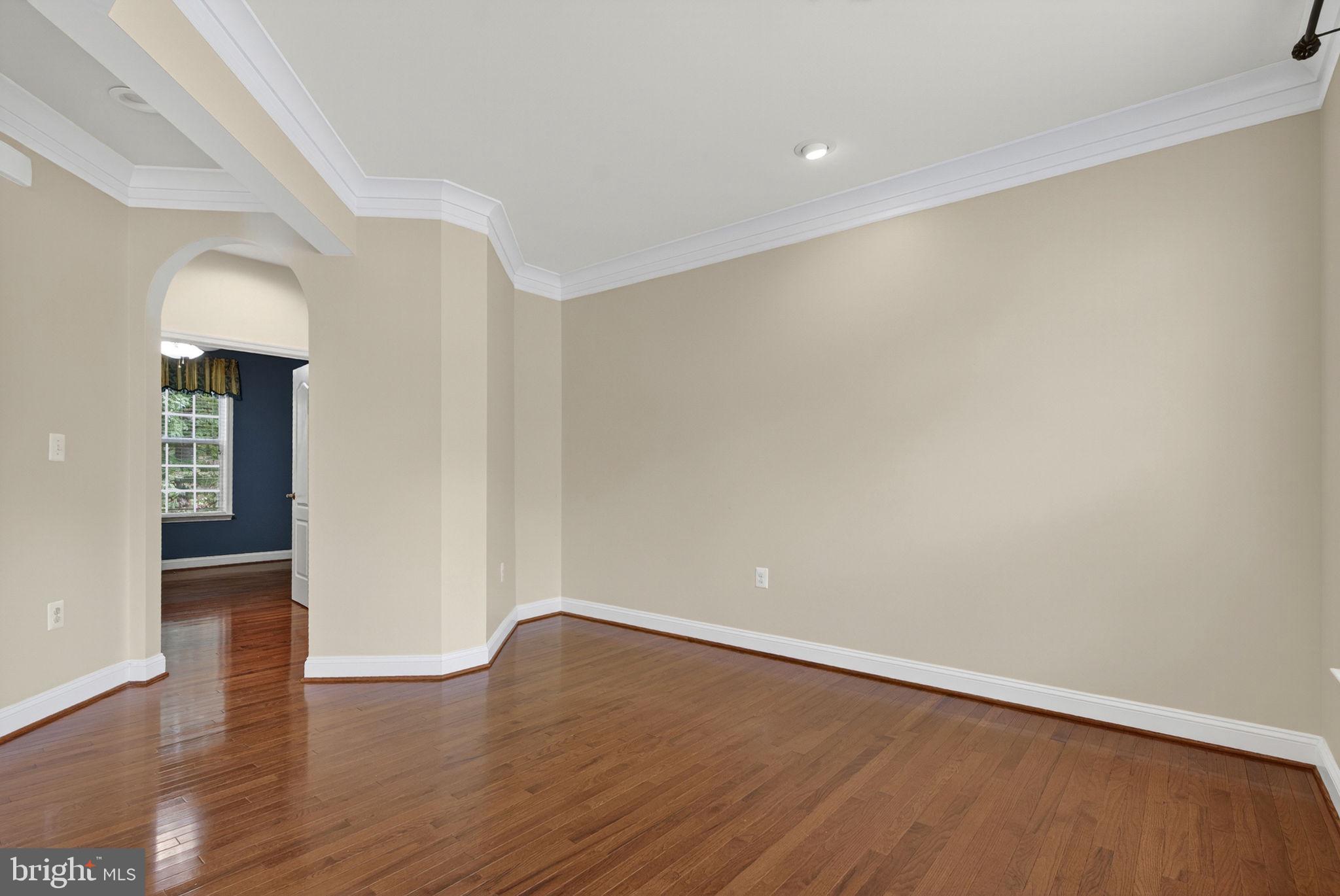 BROOKFIELD - Residential