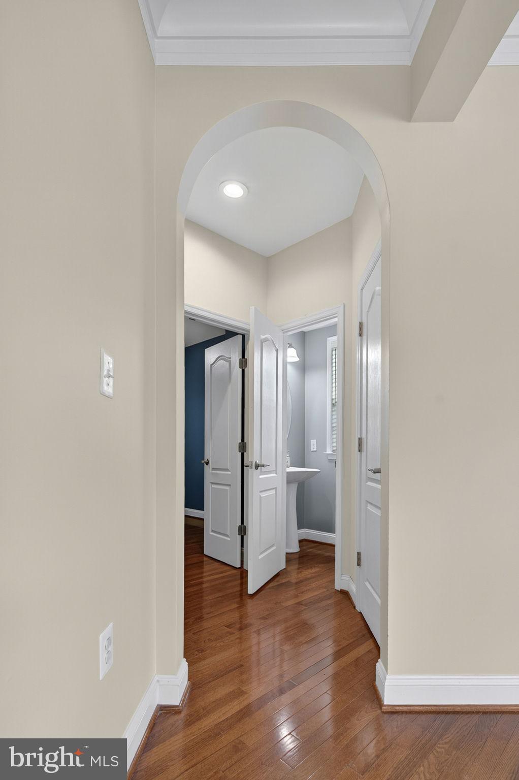 BROOKFIELD - Residential