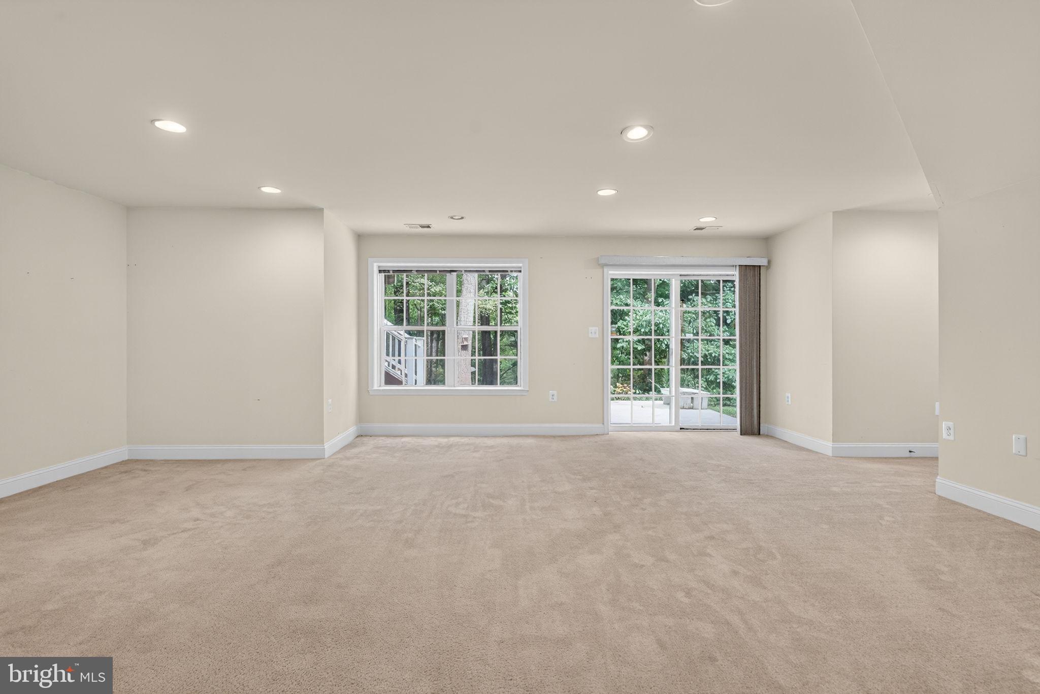 BROOKFIELD - Residential