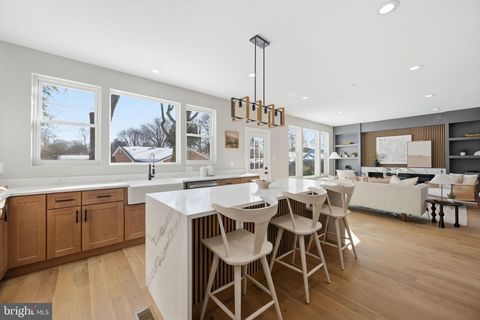 Tiny photo for 607 Burgundy Drive, ROCKVILLE, MD 20850 (MLS # MDMC2212350)