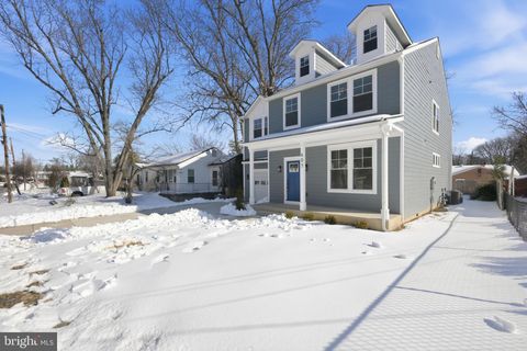 Tiny photo for 607 Burgundy Drive, ROCKVILLE, MD 20850 (MLS # MDMC2212350)