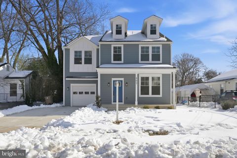Tiny photo for 607 Burgundy Drive, ROCKVILLE, MD 20850 (MLS # MDMC2212350)
