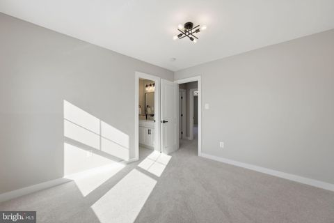 Tiny photo for 607 Burgundy Drive, ROCKVILLE, MD 20850 (MLS # MDMC2212350)