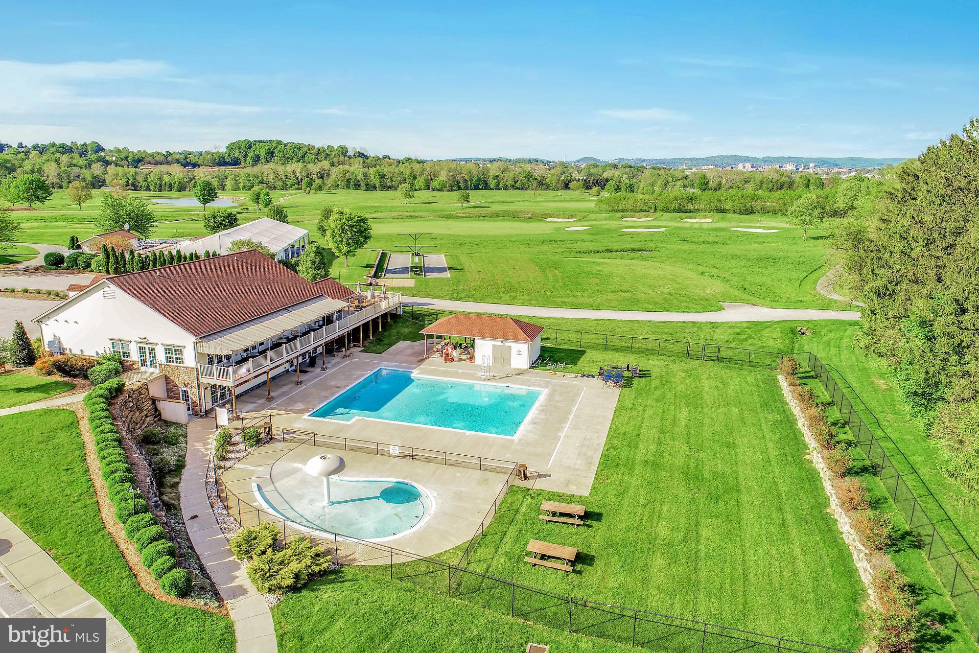 TURNBERRY GREEN - Residential