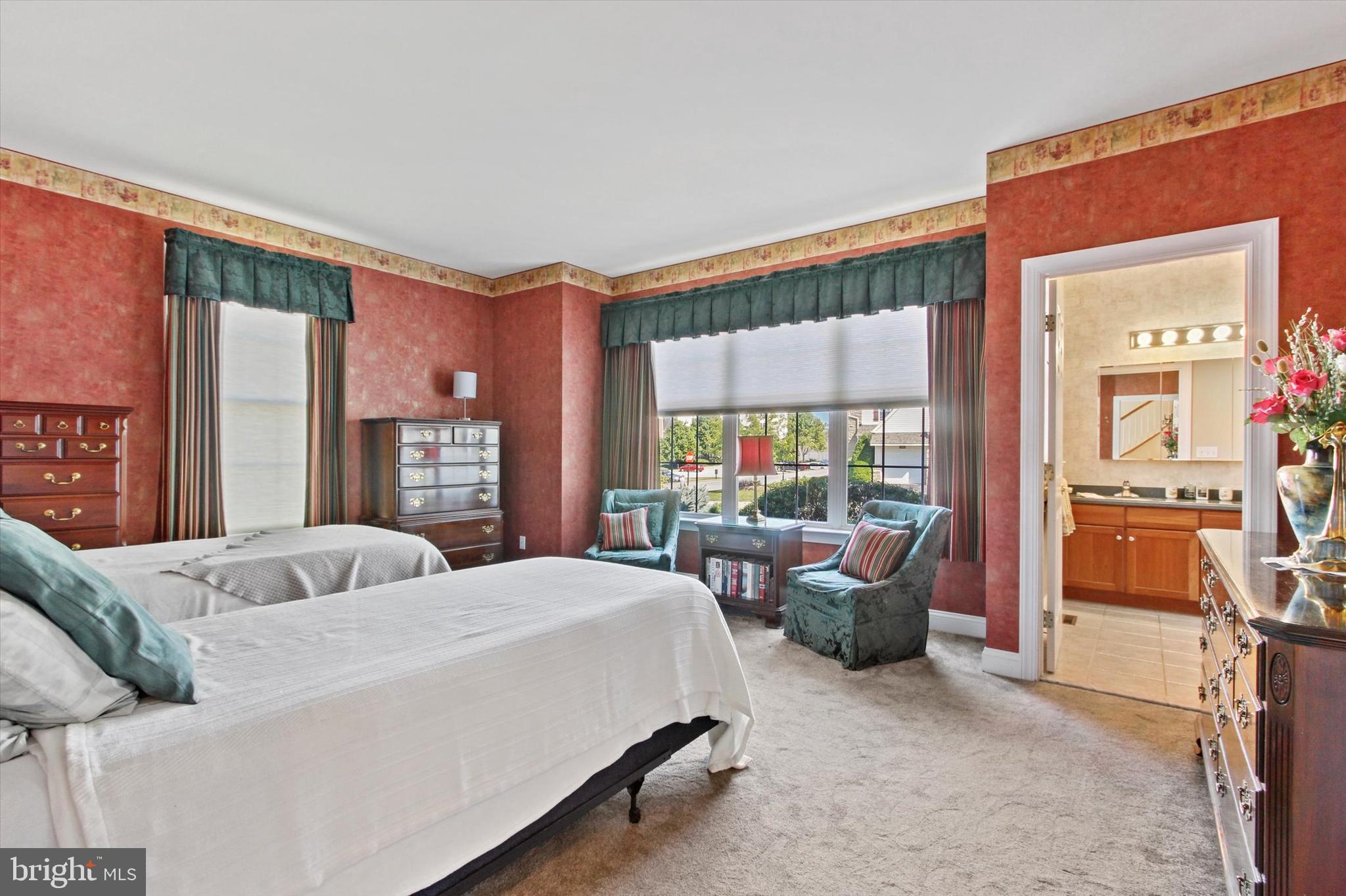 TURNBERRY GREEN - Residential