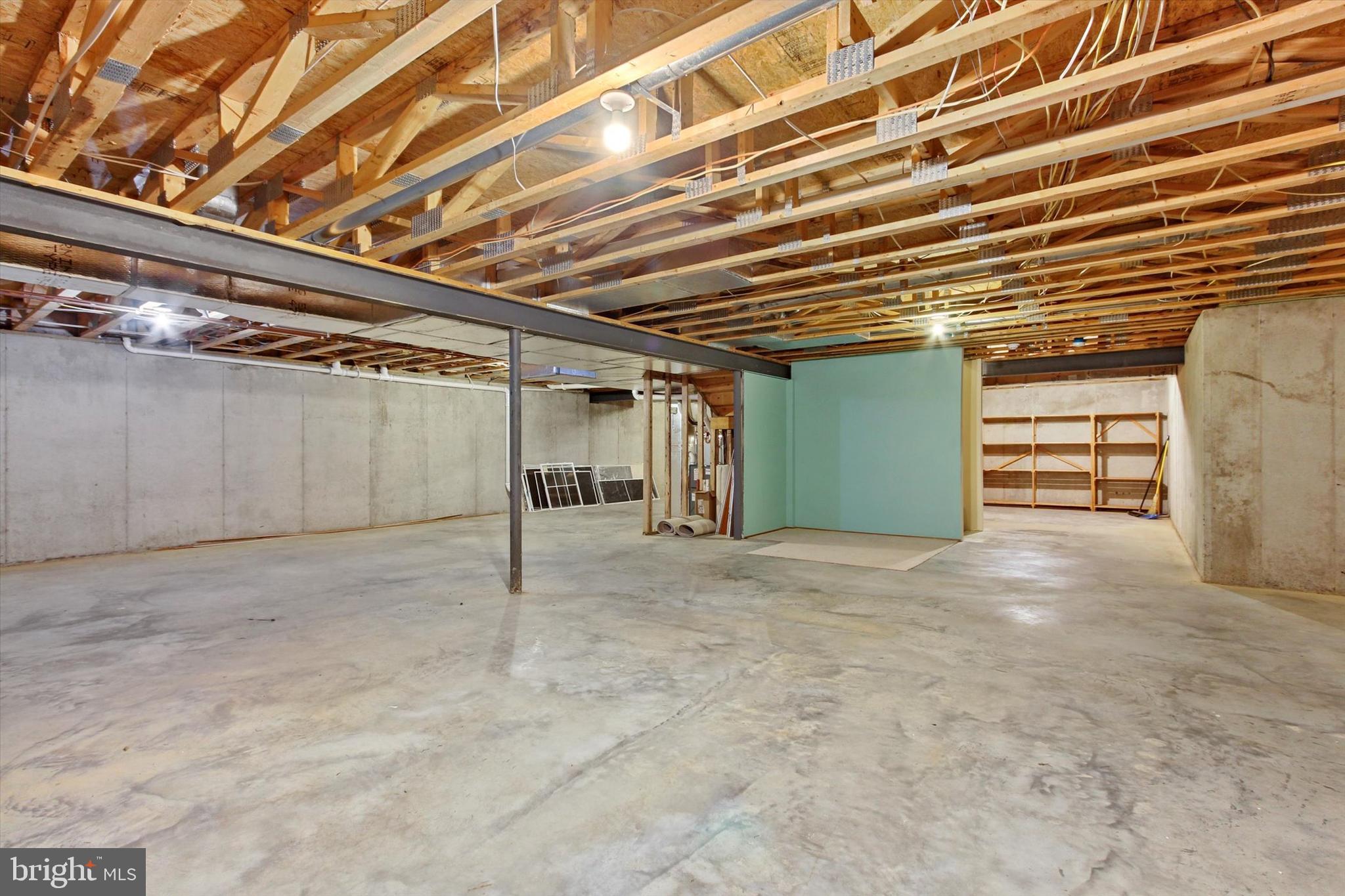 TURNBERRY GREEN - Residential