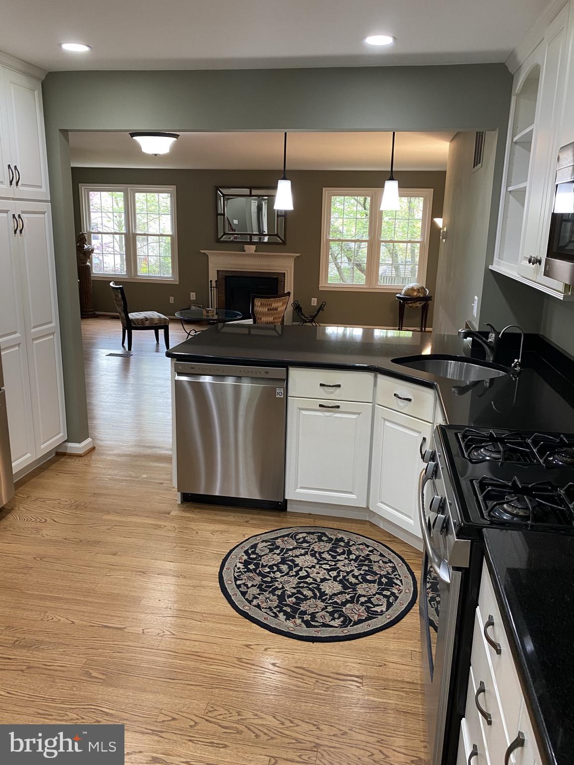 KINGS PARK WEST - Residential