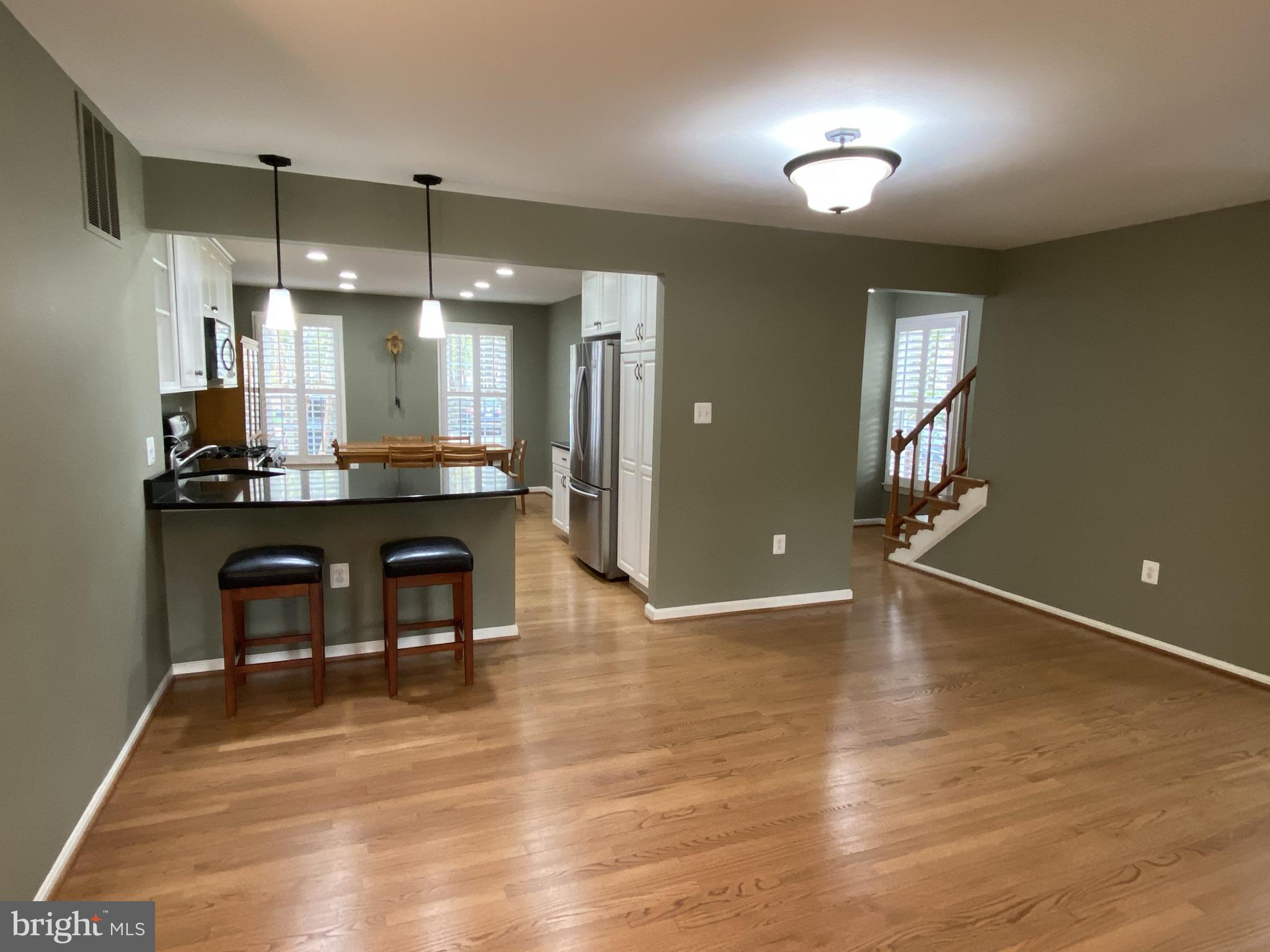 KINGS PARK WEST - Residential