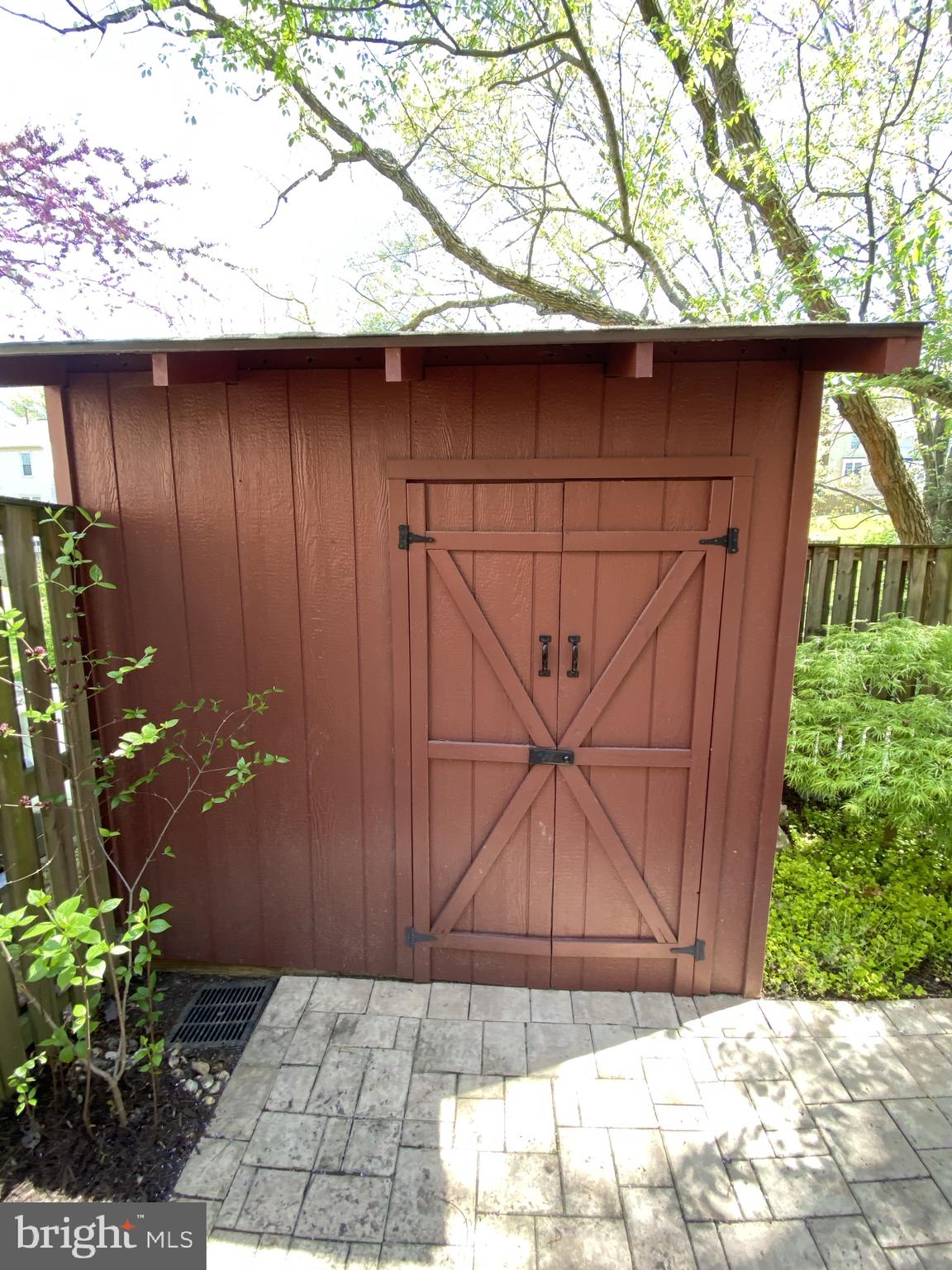 KINGS PARK WEST - Residential