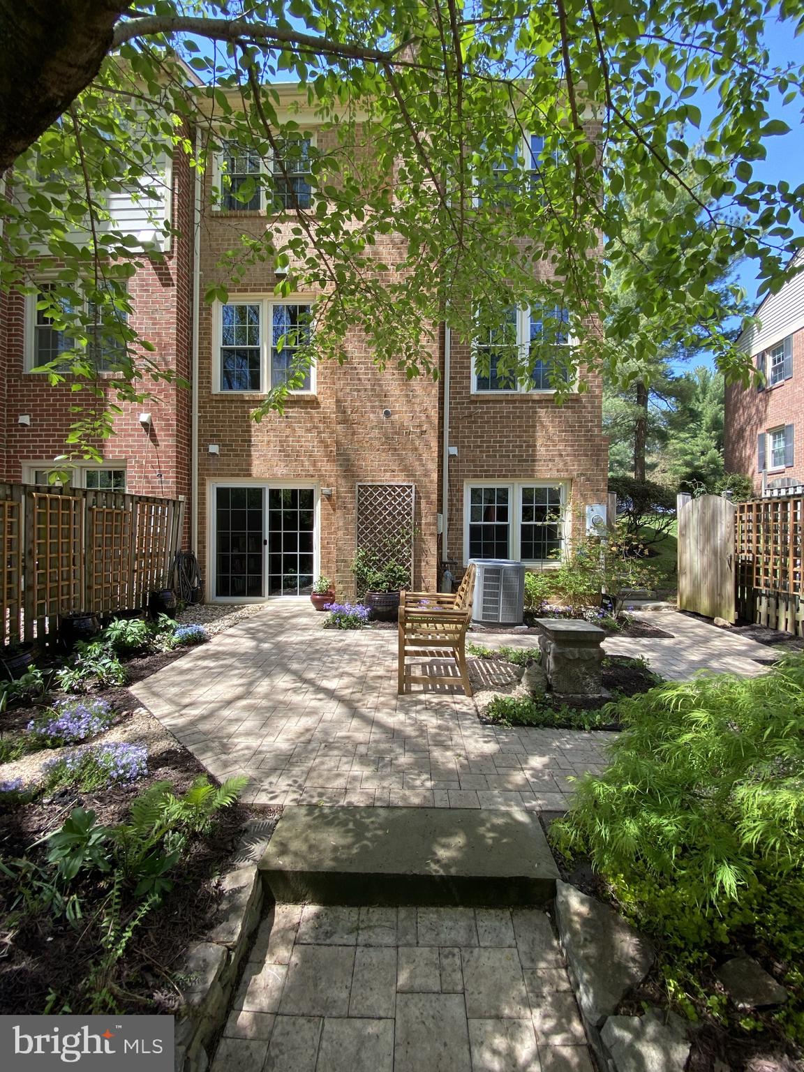 KINGS PARK WEST - Residential