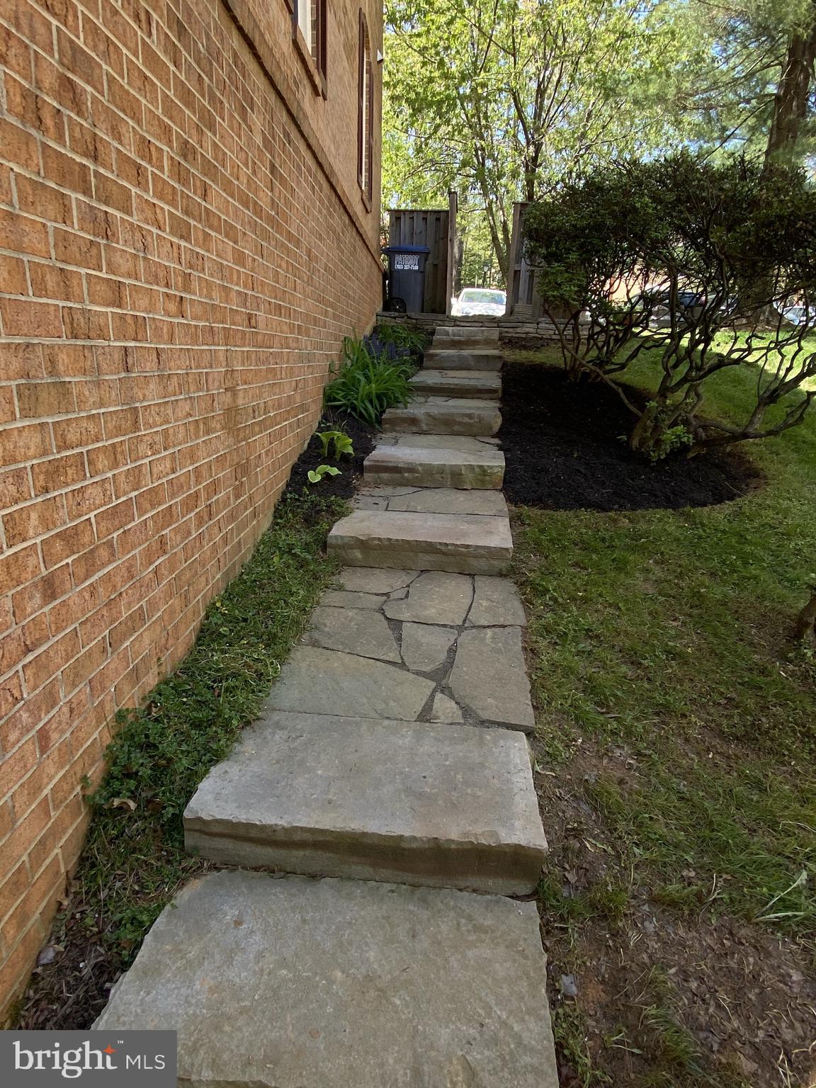 KINGS PARK WEST - Residential