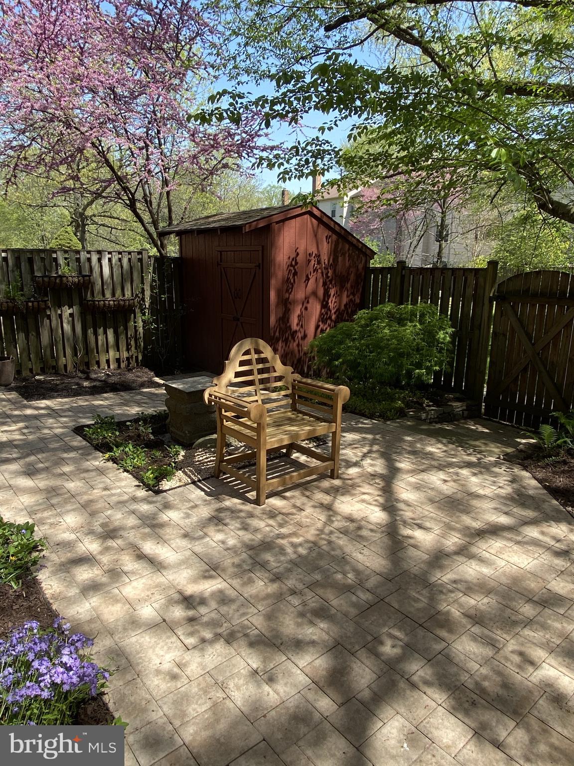 KINGS PARK WEST - Residential