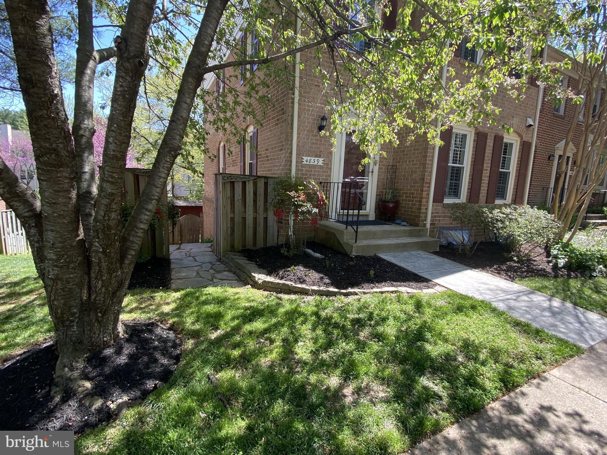 KINGS PARK WEST - Residential