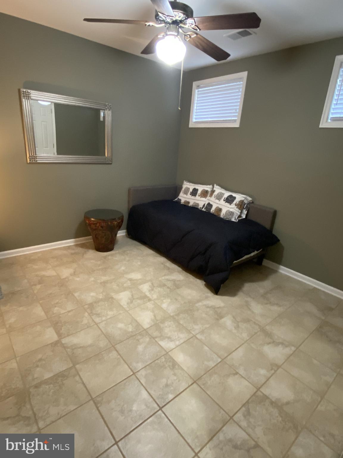 KINGS PARK WEST - Residential