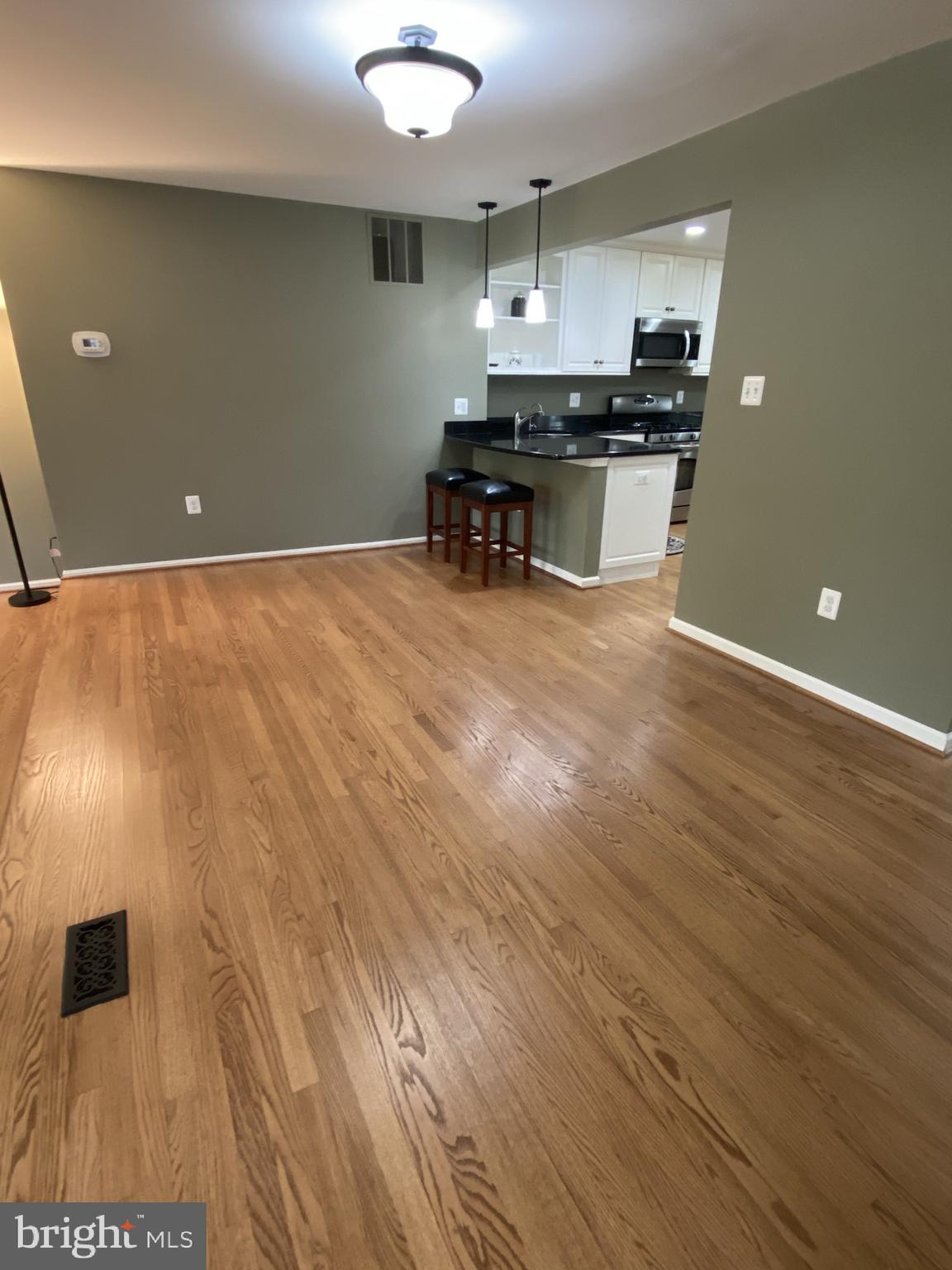 KINGS PARK WEST - Residential