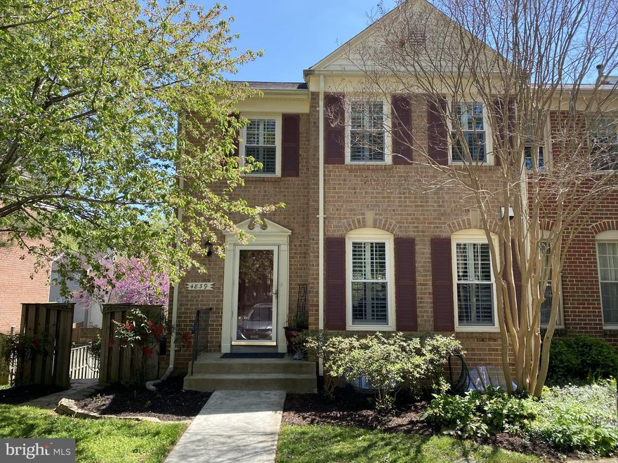 JUST STUNNING!  Nearly 2,700sf ALL Brick End Home!!  FULLY UPGRADED!  Located on $20,000 Premium Lot that Backs to Trees and Stream.  Walls removed for UNREAL Kitchen Makeover!  White Linen Cabinets and Level 5 Eternal Black Granite!  ALL Stairs have been Upgraded with Solid Oak Steps and Risers!   Sand-in-Place Oak Hardwood Floors-Must See!  All NEW Baths! New Lighting, Interior Doors, Hardware.   Owner Spared NO Expense in Upgrading this home from Top to Bottom!  New Windows and Painted inside and out!   Truly the Nicest Listing you will show this Spring!  Over $15,000 in Solid Stone walk/path and Stone Patio with Rear Meditation Garden!  Unwind as you listen to the babbling brook in the shade of a Large Cherry Tree! Enjoy the Herb wall Garden.  There is TONS of Storage in the floored Attic Space!  Over $7,000 spent on chimney Updates to include a new Flue Liner!   Assigned parking spots 198 and 199 located near front door!  Plantation Shutters Thru-out home!    Lower level has 4th Bedroom (may not be to code) with a Full bath, Workshop, Rec-room, Laundry and storage room!  We will follow the CDC and State Covid guidelines.  PLEASE remove shoes or wear booties!  *************OPEN HOUSE April 25th 1-4pm****************   Please park in spots 198, 199 or around the island.  YOU WILL NOT be Disappointed when you SEE this Home!  PLEASE KEEP all the lights on!!