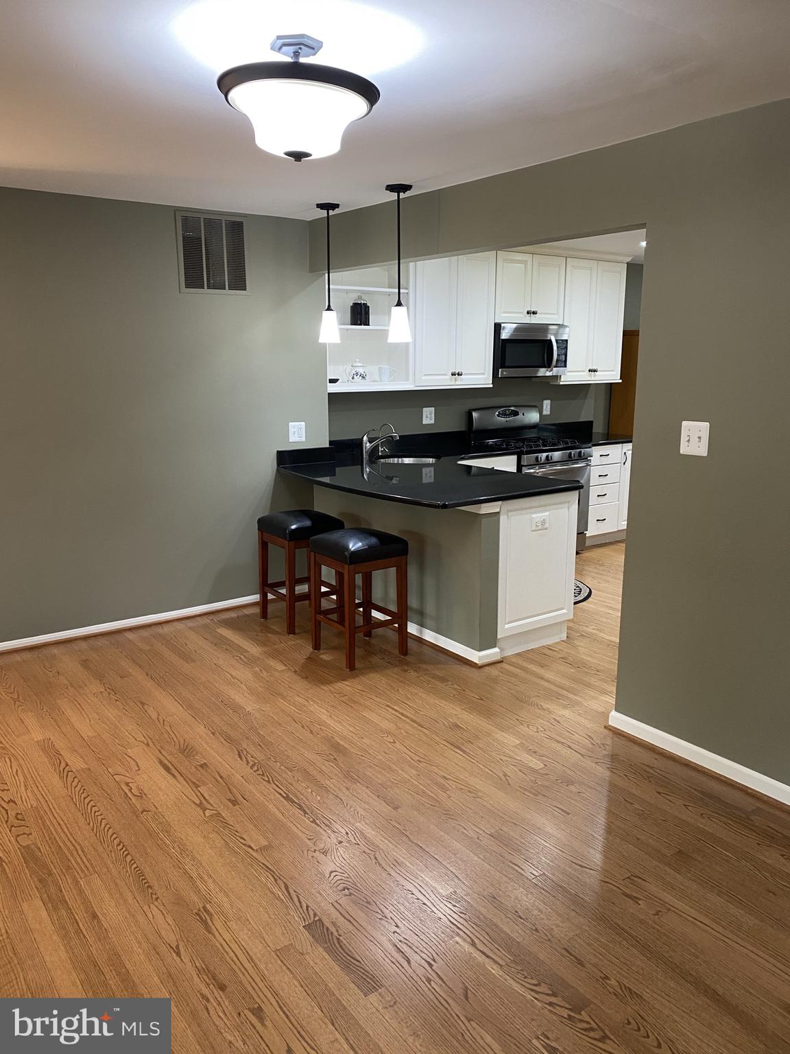 KINGS PARK WEST - Residential